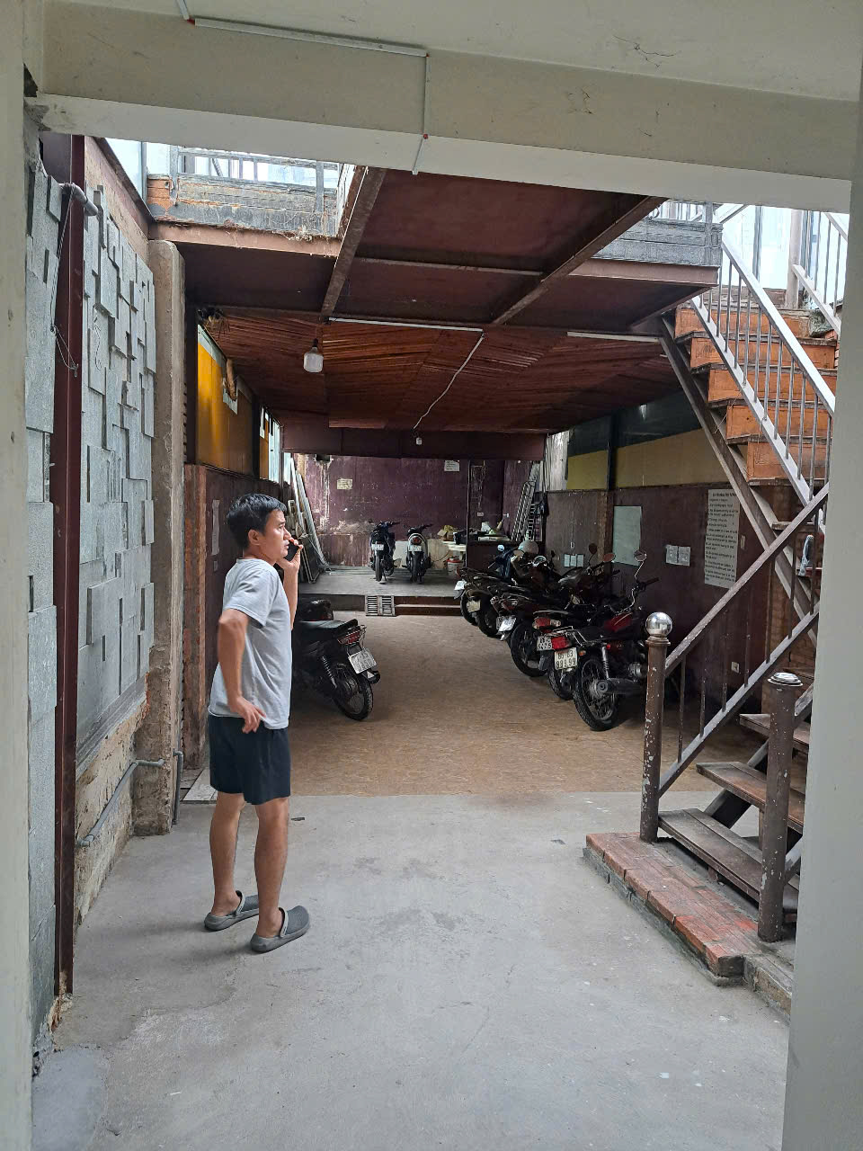 Hình ảnh của Nguyên Căn 5 Lầu Mặt Tiền Đường Huỳnh Tấn Phát Cạnh Pmh