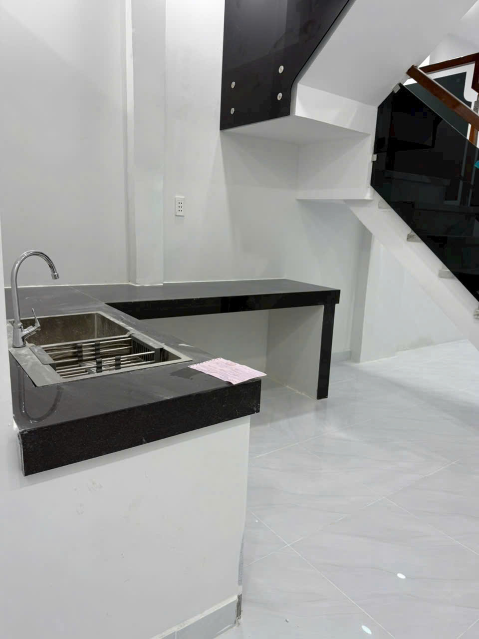 Hình ảnh của Bán Nhà Sổ Hồng Riêng - Hẻm 675 Trần Xuân Soạn, Quận 7
