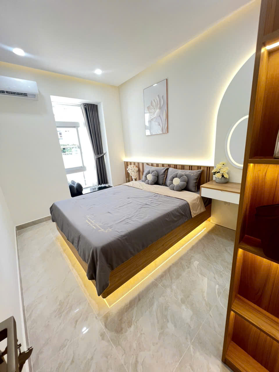 Hình ảnh của Sky Garden 2 – Căn Hộ 2Pn Full Nội Thất Mới 100%, Vị Trí Vàng Phạm Văn Nghị – Giá Chỉ 4.95 Tỷ