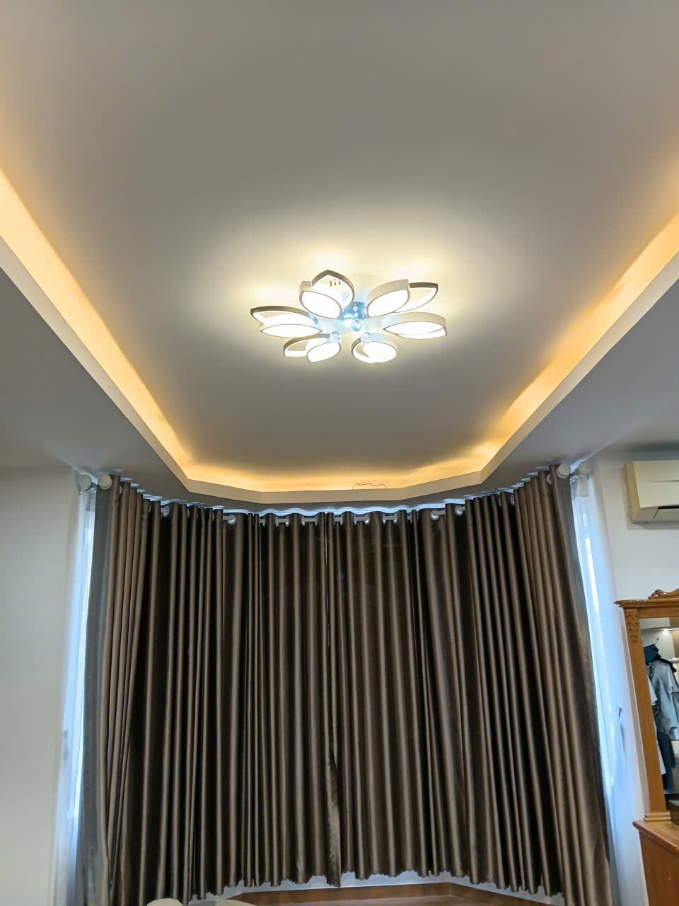 Hình ảnh của Bán Nhà Biệt Thự Khu Nam Long, Trần Trọng Cung, Q7, 3 Lầu, Giá Tốt