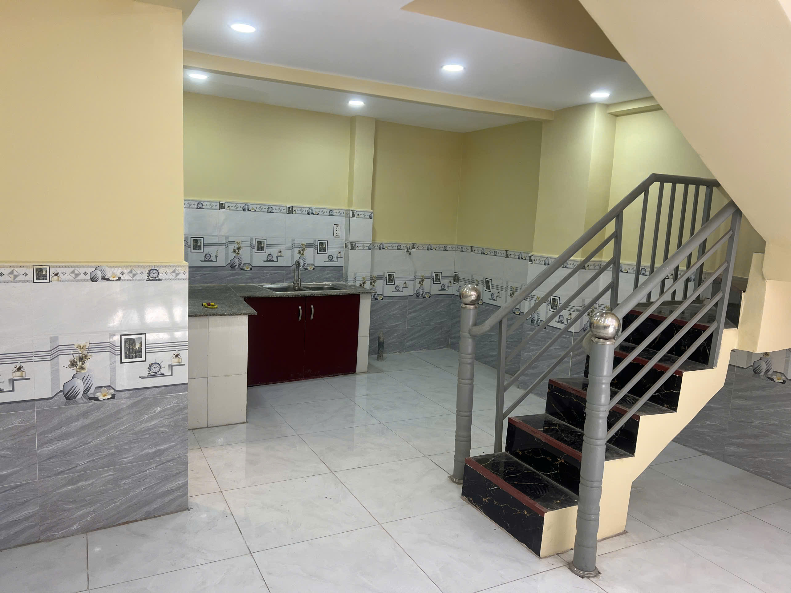 Hình ảnh của Bán Nhà Mới Hẻm 160 Nguyễn Văn Quỳ, Quận 7