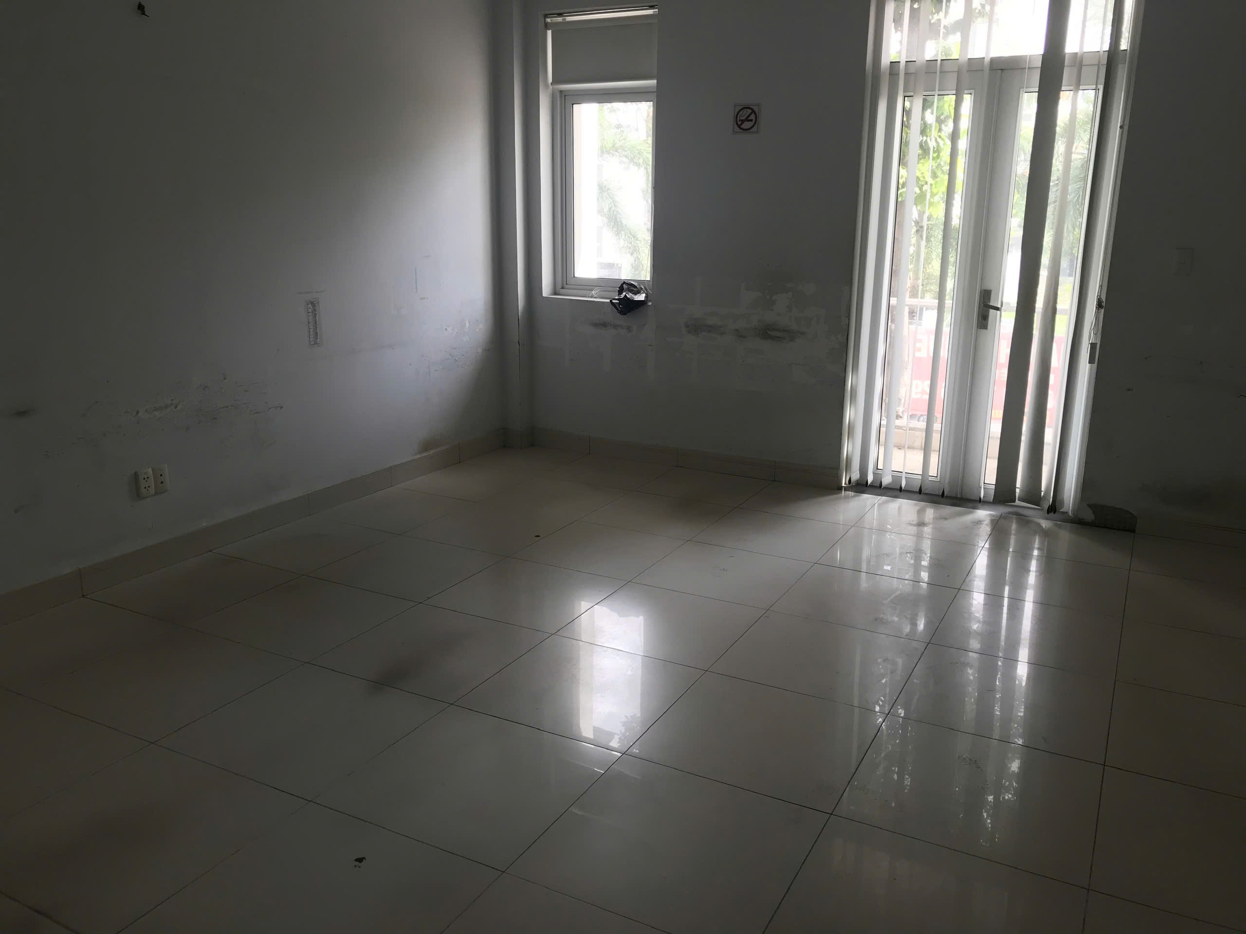 Hình ảnh của Cho Thuê Nhà Nguyễn Thị Thập – Hầm + Trệt + 3 Lầu – Phù Hợp Vp, Showroom, Spa