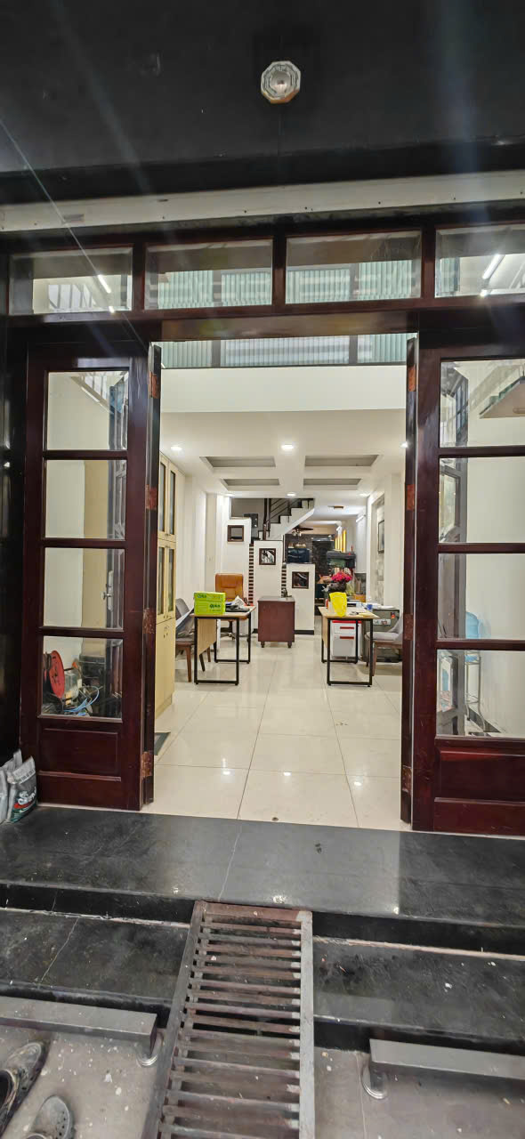 Hình ảnh của Nhà Full Nội Thất  5Pn, 6Wc Đường Số P. Bình Thuận