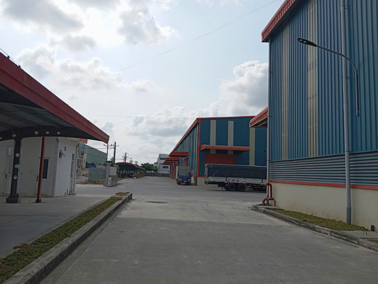 Hình ảnh của Khởi Đầu Thành Công Tại Cần Đước - Kho Xưởng Tiêu Chuẩn Biến Mọi Giấc Mơ Kinh Doanh Trở Thành Hiện Thực!