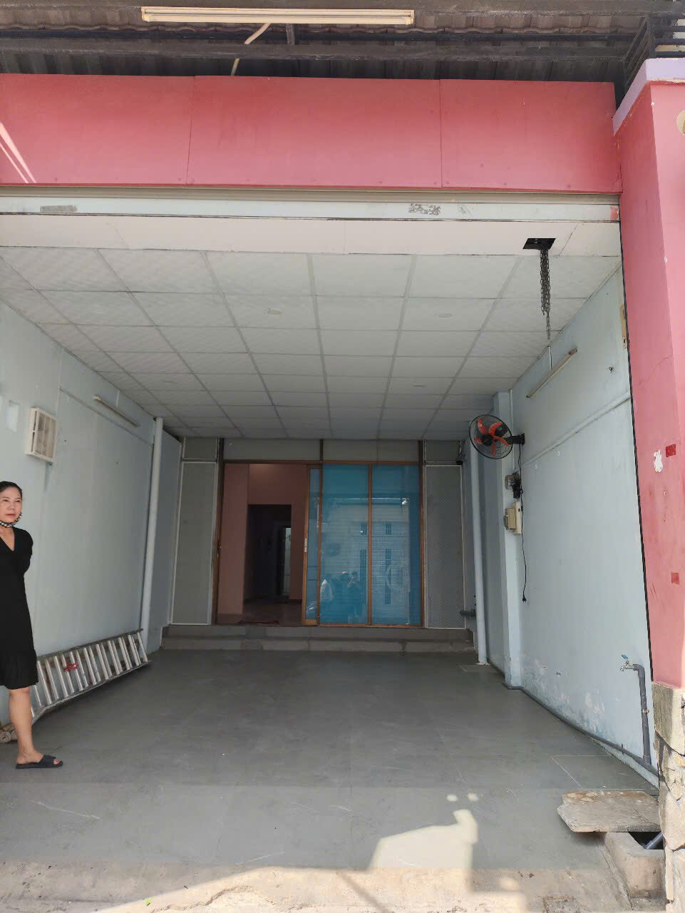 Hình ảnh của Nhà Cấp 4 Làm Kho, Văn Phòng Tại Lâm Văn Bền