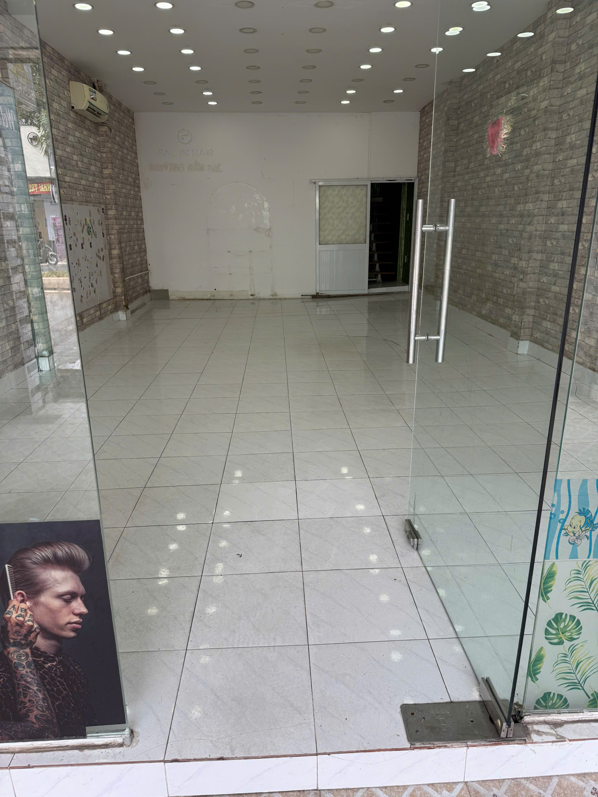 Hình ảnh của Cần Cho Thuê Nhà Đường Phú Thuận 2 Phòng Ngủ Giá Hấp Dẫn!