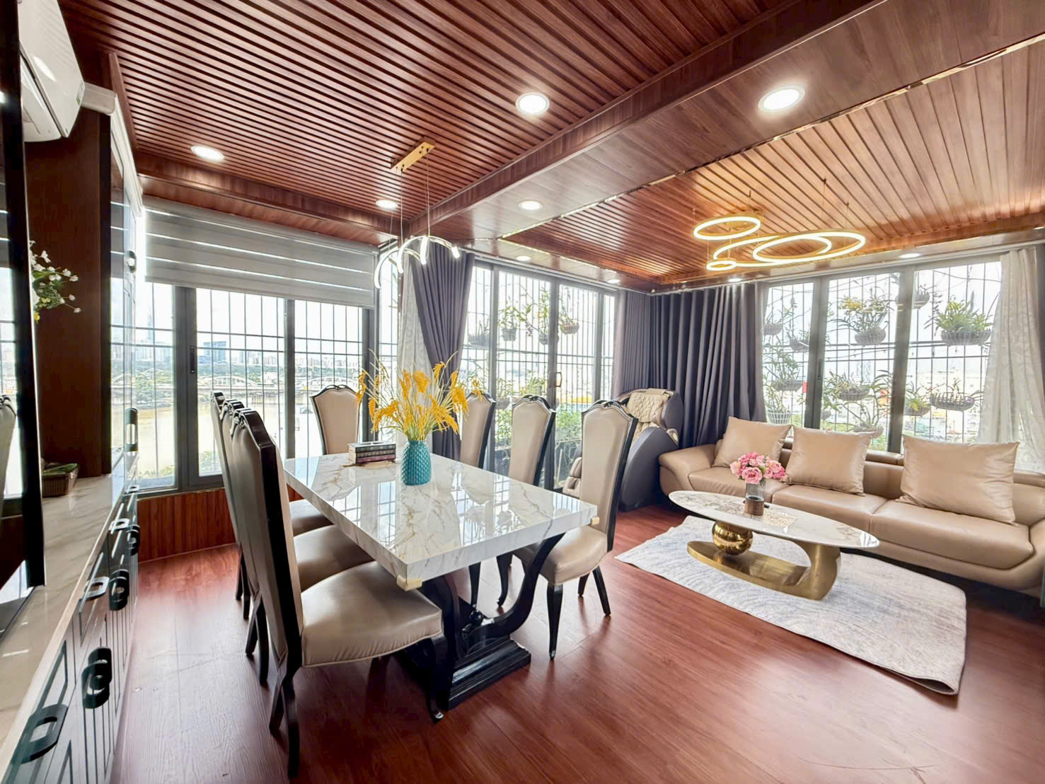 Hình ảnh của Bán Căn Hộ Dịch Vụ - Mặt Tiền Đường Tân Mỹ - Thu Nhập Ổn Định