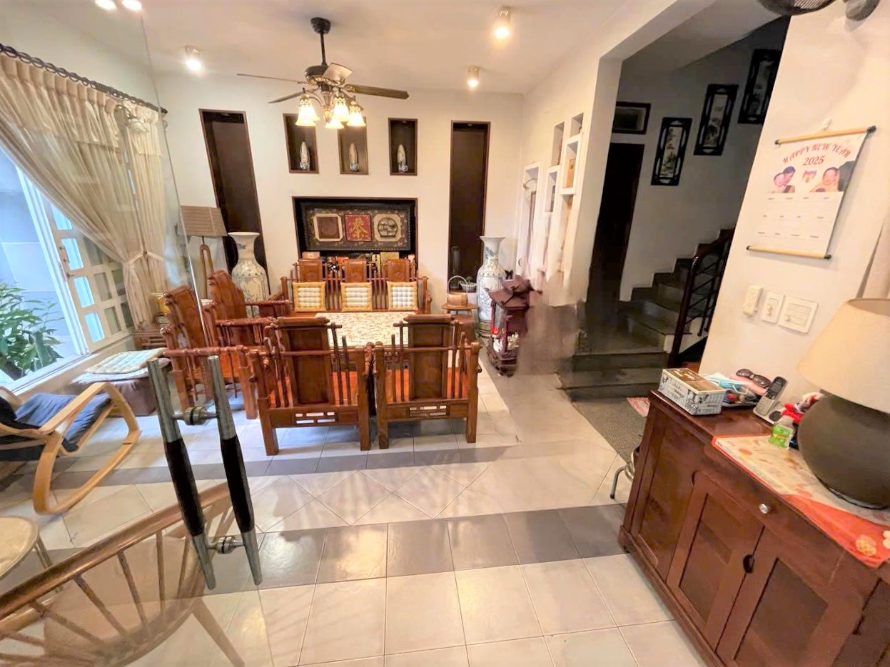 Hình ảnh của Biệt Thự Hẻm Xe Hơi Quận 7 – 1 Hầm + 3 Tầng + Sân Thượng – Phù Hợp Ở Hoặc Cho Thuê