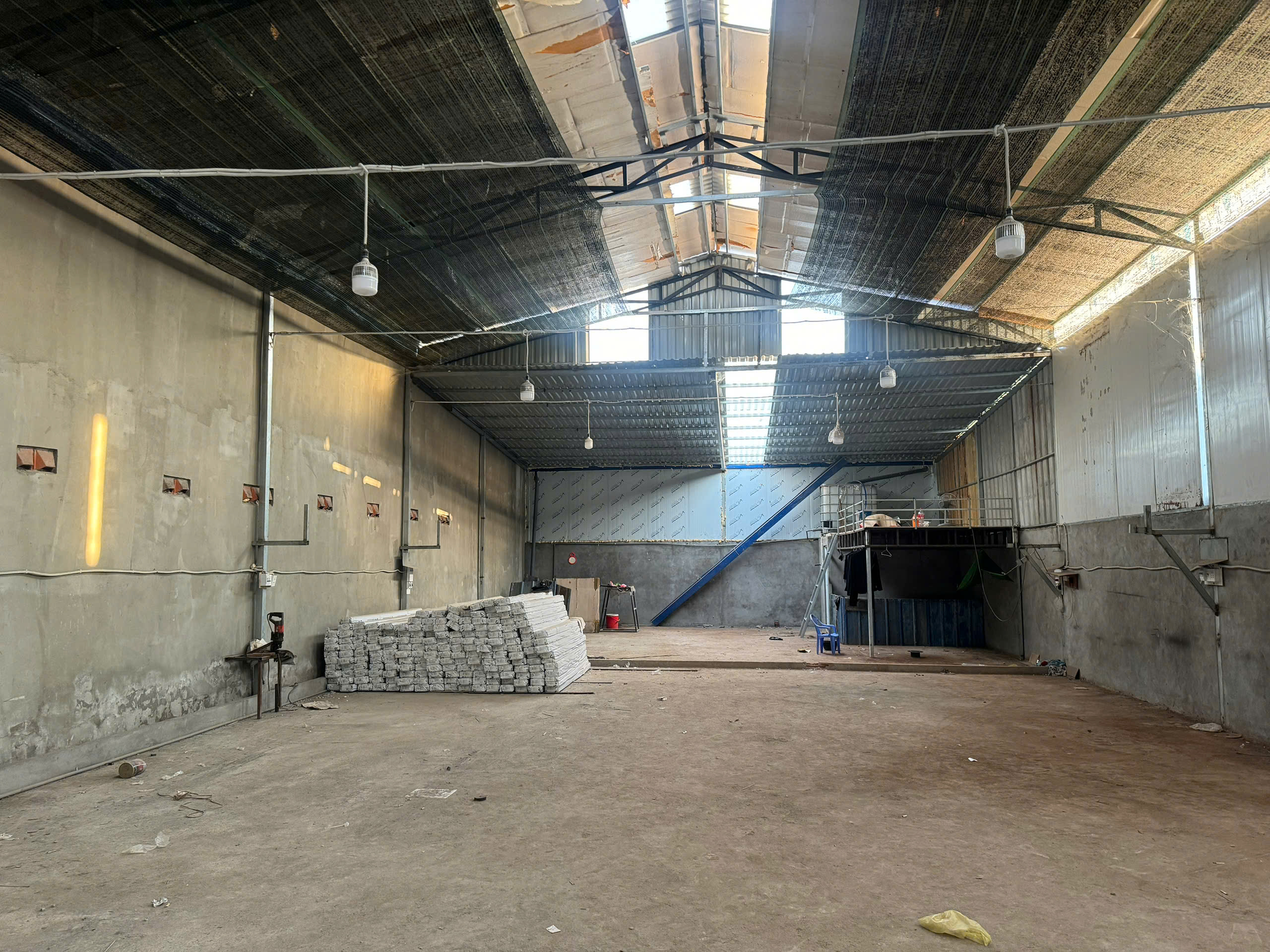 Hình ảnh của Cho Thuê Kho 300M² Tại Kdc Long Hậu – Cần Giuộc, Long An