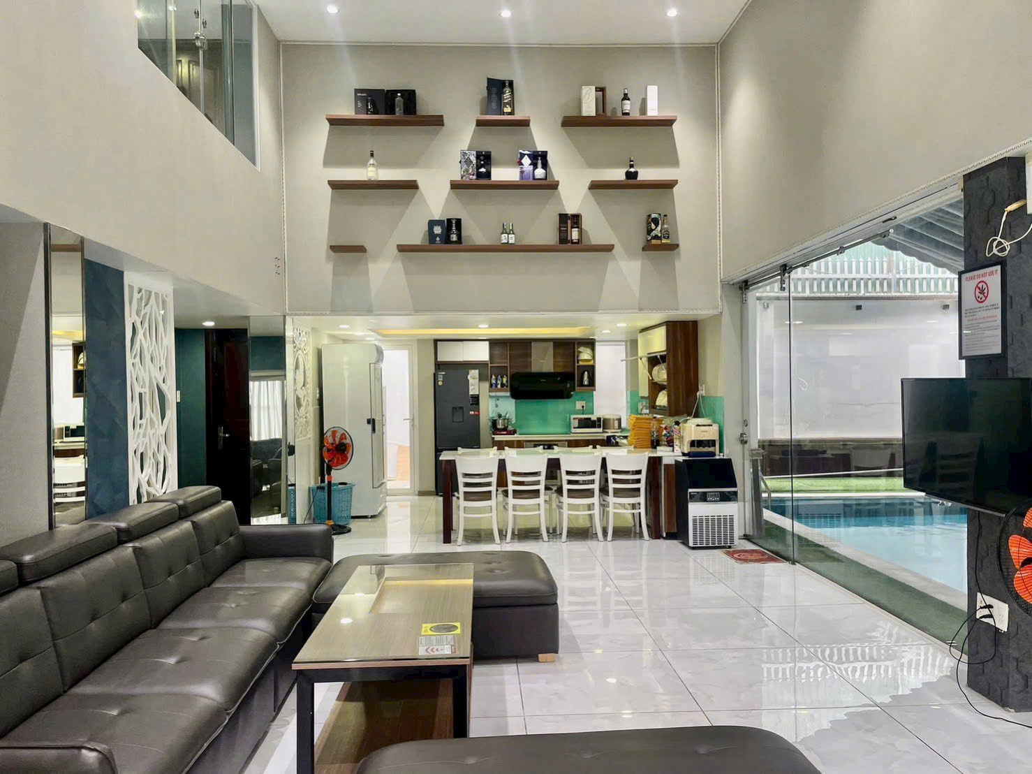 Hình ảnh của Biệt Thự Có Hồ Bơi Tại Hoàng Quốc Việt  Kdc Lacasa