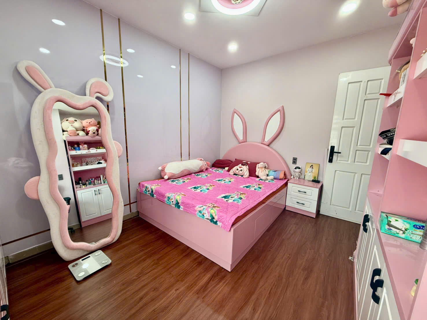 Hình ảnh của Bán Căn Hộ Dịch Vụ - Mặt Tiền Đường Tân Mỹ - Thu Nhập Ổn Định