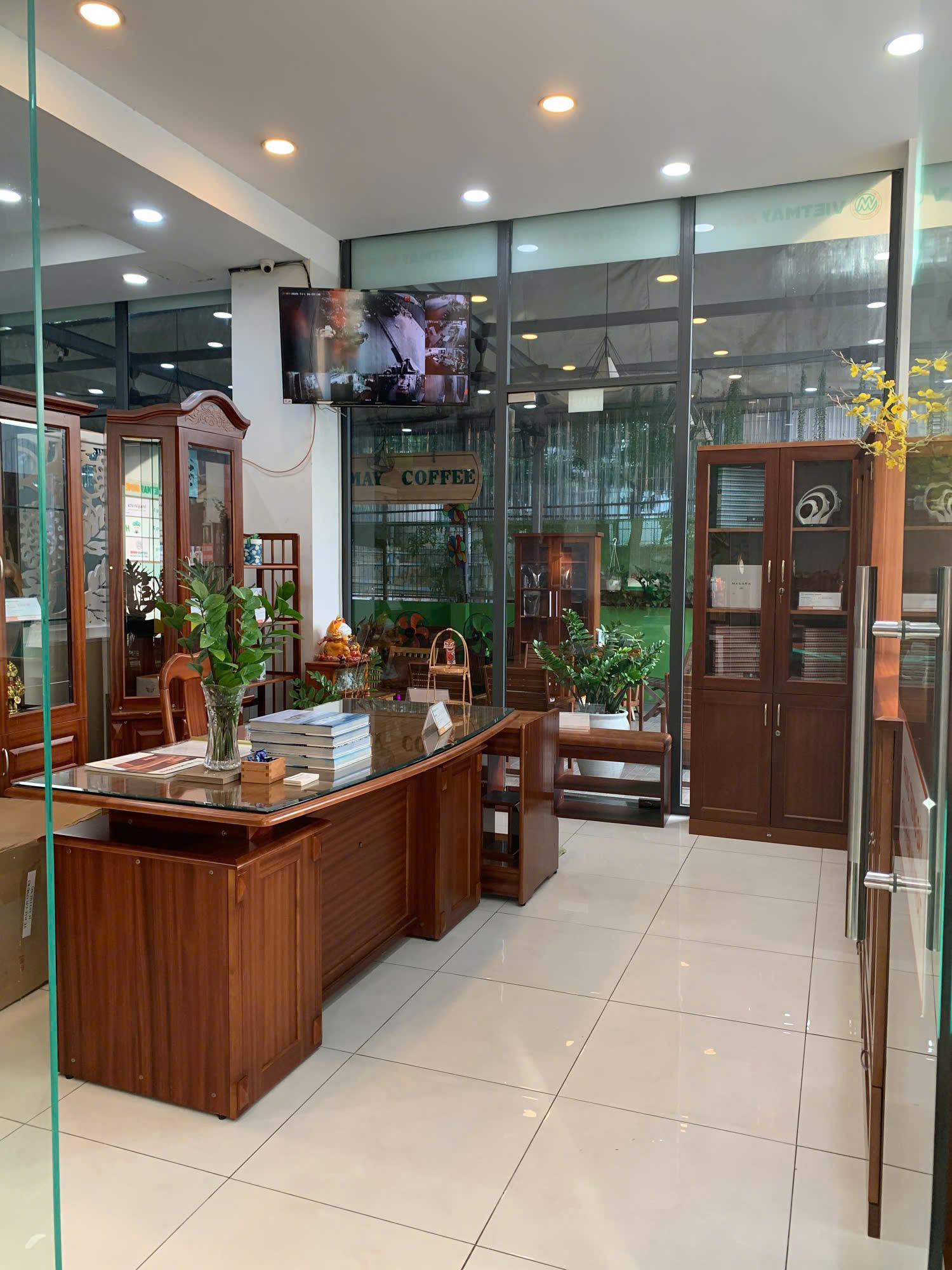 Hình ảnh của Mặt Bằng Văn Phòng Đầy Đủ Tiện Nghi  Phú Thuận Giá Chỉ 15Tr/Tháng