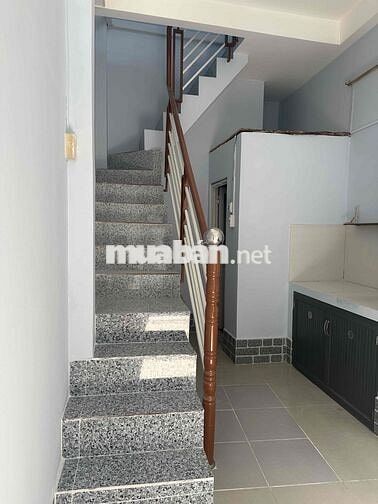 Hình ảnh của Nhà Mới Chính Chủ, Đúc 3 Tầng Lầu, Hẻm 701  Thông Thoáng Đường Trần Xuân Soạn