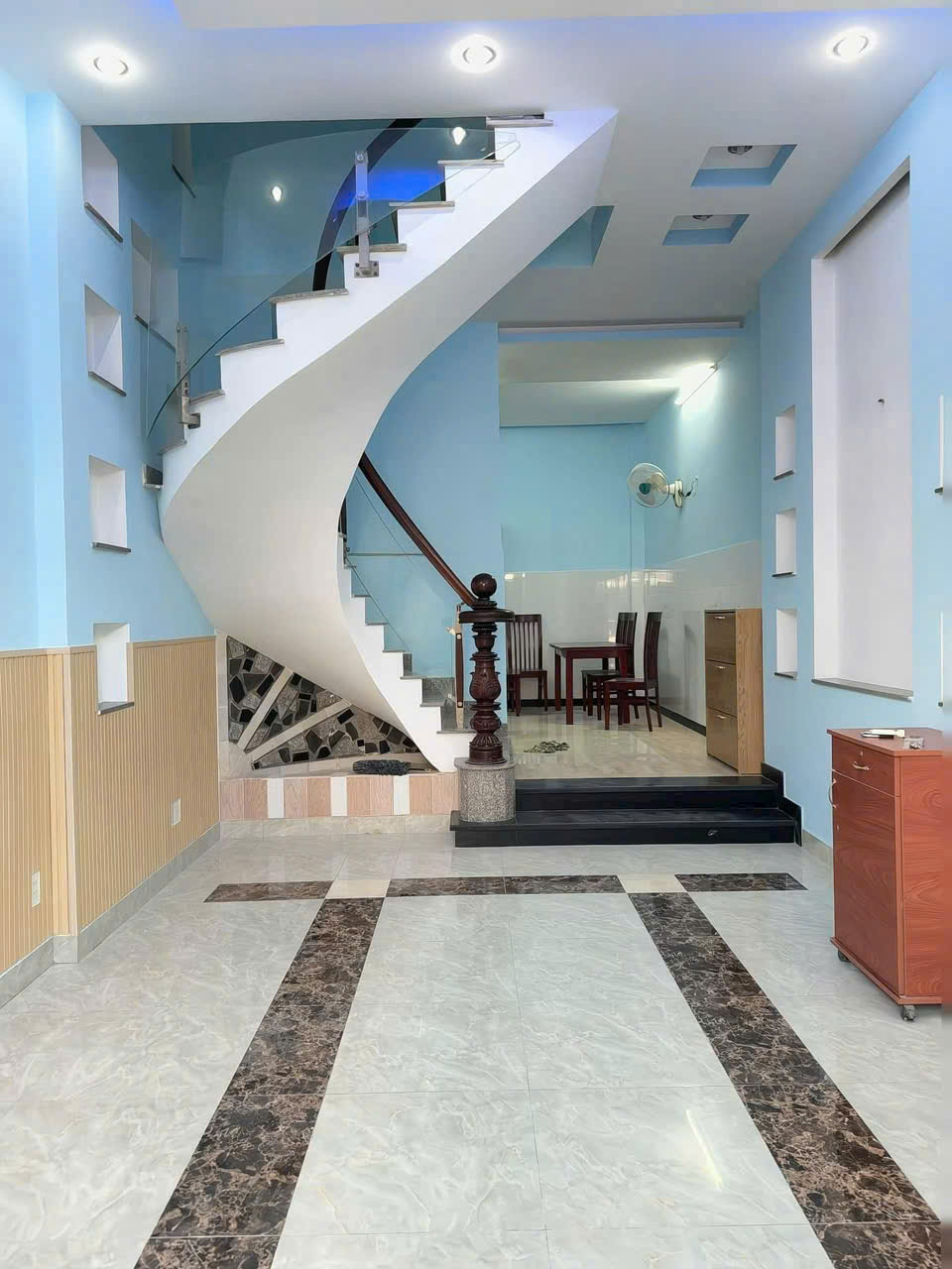 Hình ảnh của Nhà Mới 2 Lầu Cho Thuê Dài Hạn Đường Huỳnh Tấn Phát
