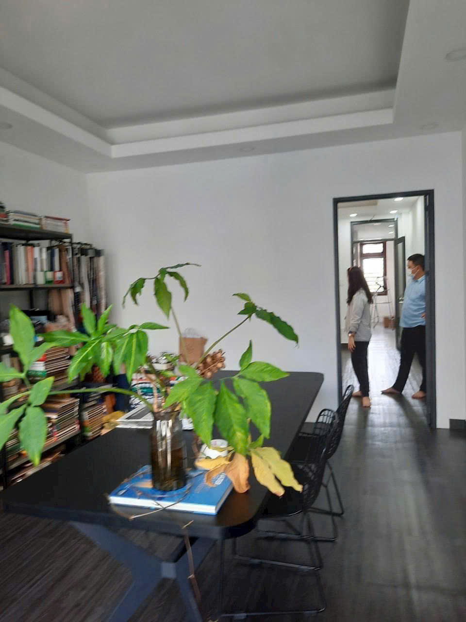 Hình ảnh của Nhà Phố 4 Lầu Trống Suốt Tại Tân Quy Cạnh Lotermart.