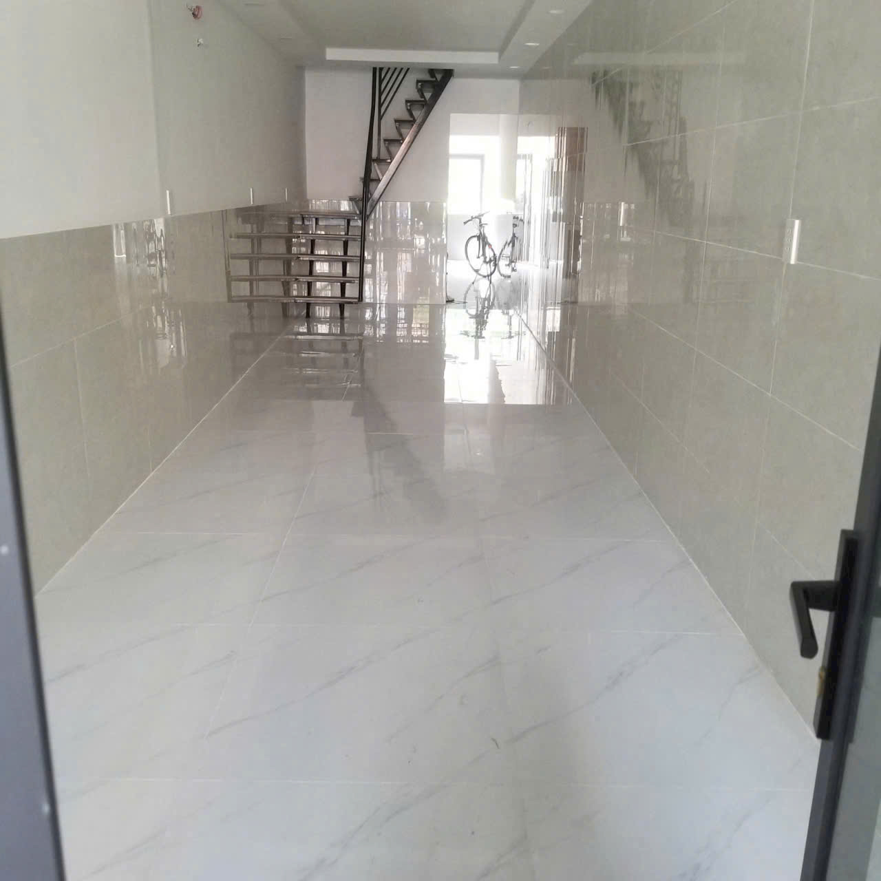 Hình ảnh của Nhà Rộng Dài  3Pn Đường Số 1 Tân Kiểng 13 Triệu