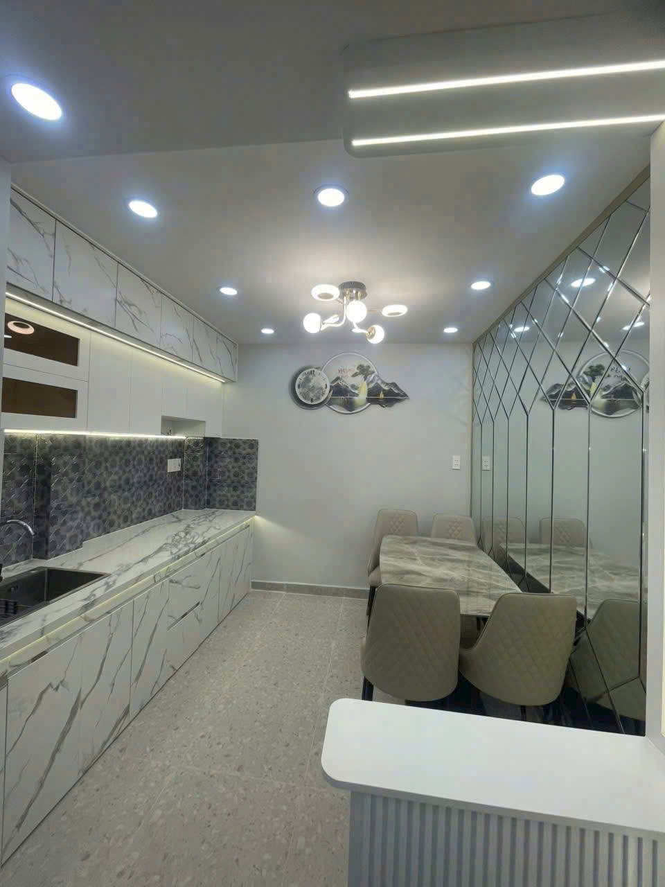 Hình ảnh của Nhà Mới Xây Full Nội Thất Tại Tân Quy