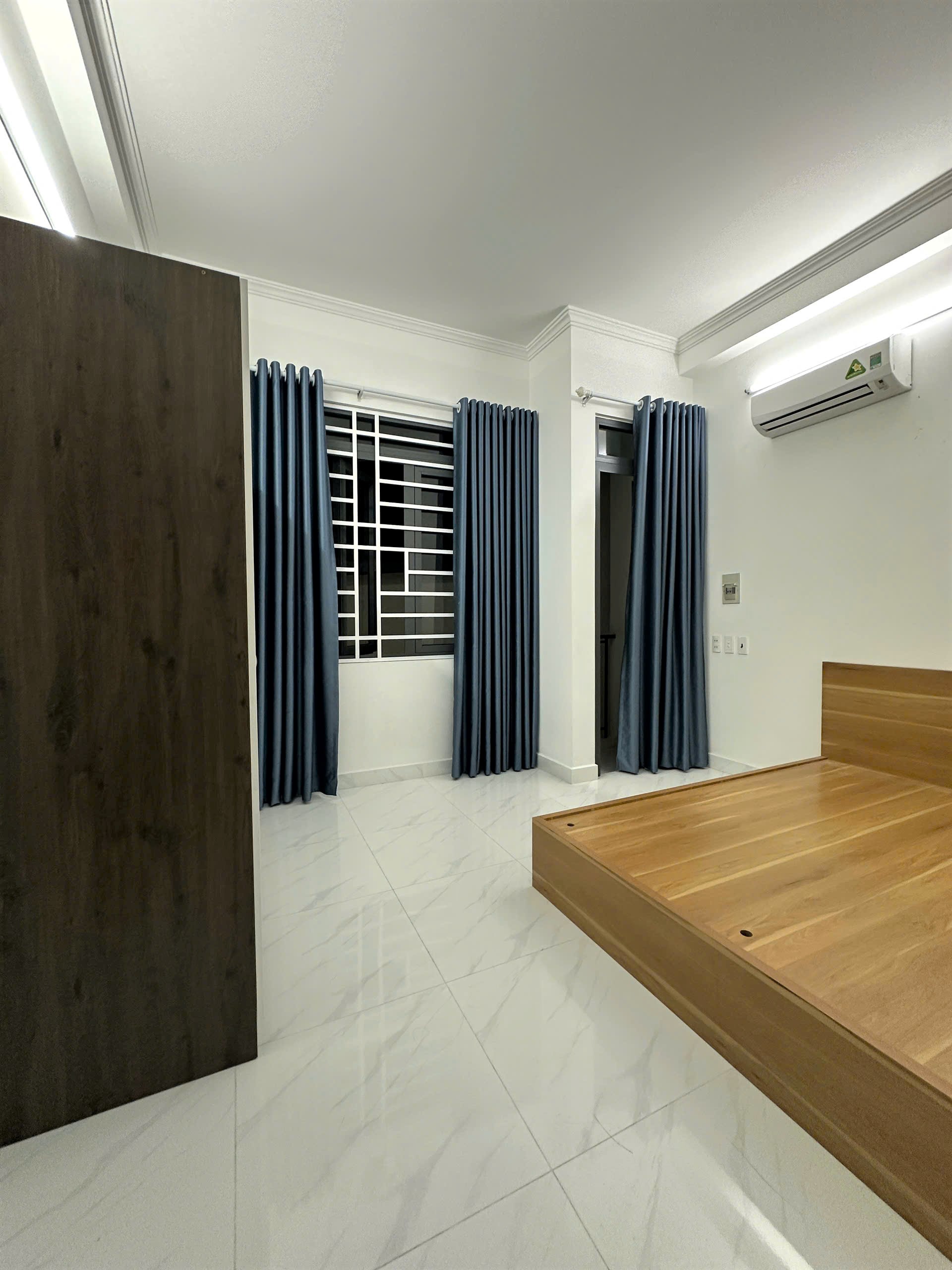 Hình ảnh của Cho Thuê Nhà Đẹp, Dọn Vào Ở Ngay – Giá Chỉ 15Tr Đường Huỳnh Tấn Phát