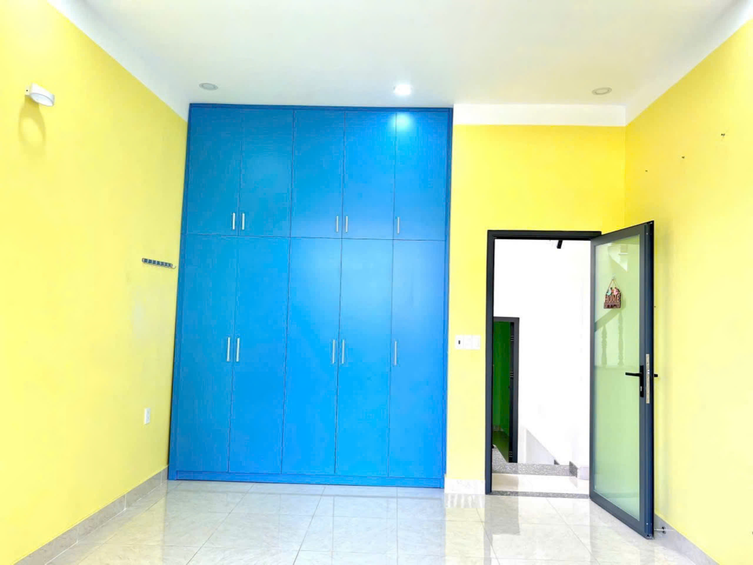 Hình ảnh của Nhà Hẽm 2 Lầu Đường Trần Xuân Soạn Gần Lâm Văn Bền.