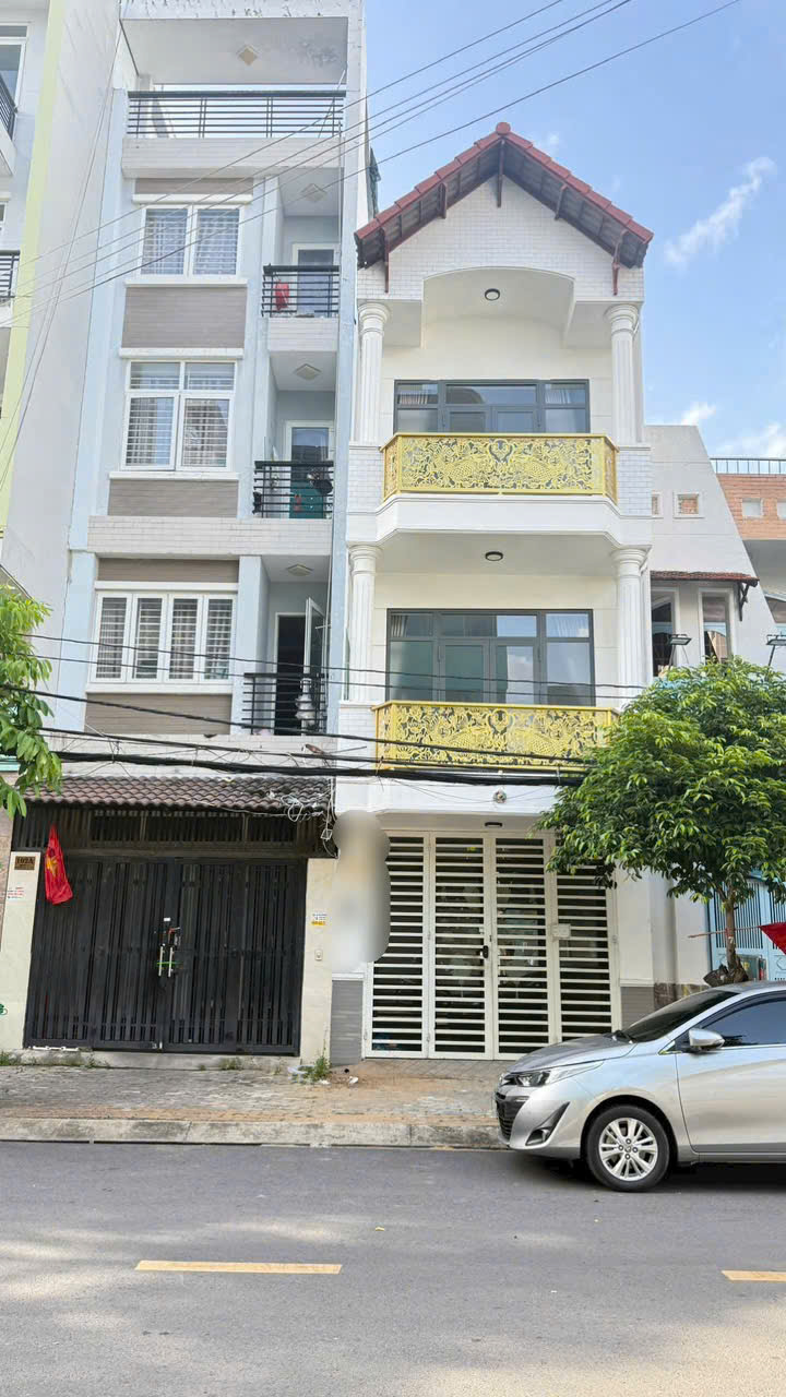 Hình ảnh của Nguyên Căn 3 Lầu Cạnh Lotermart   Cần Cho Thuê Gấp