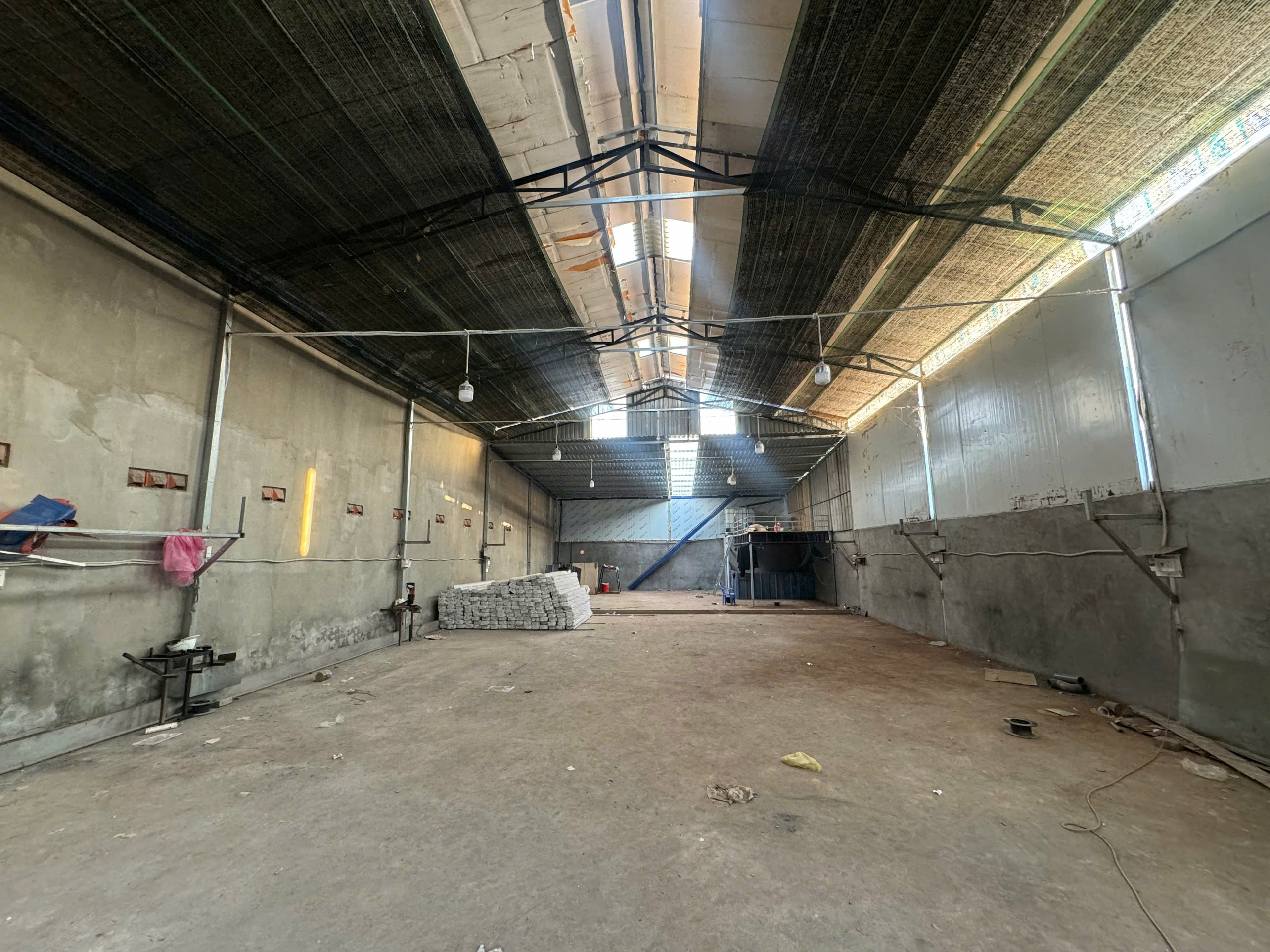 Hình ảnh của Cho Thuê Kho 300M² Tại Kdc Long Hậu – Cần Giuộc, Long An