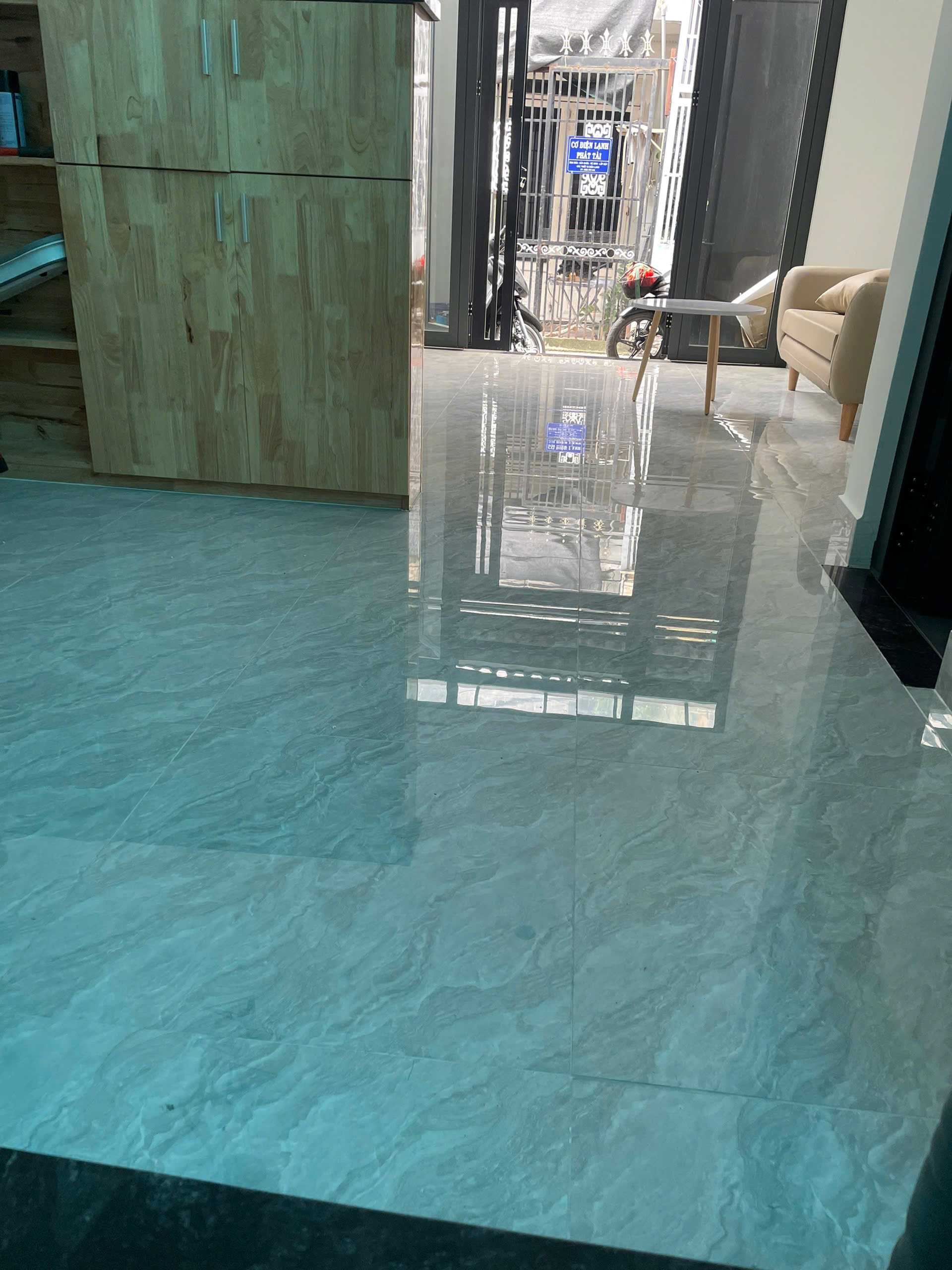 Hình ảnh của Bán Nhà Mặt Tiền Hẻm 1645 Huỳnh Tấn Phát