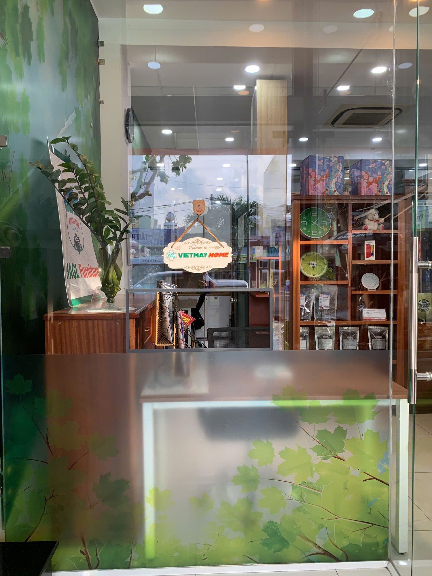 Hình ảnh của Mặt Bằng Văn Phòng Đầy Đủ Tiện Nghi  Phú Thuận Giá Chỉ 15Tr/Tháng