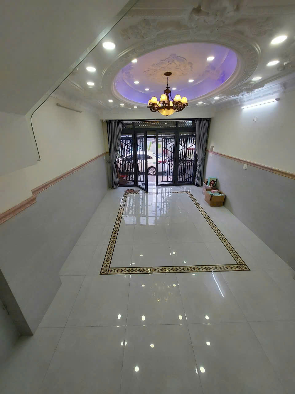 Hình ảnh của Nhà 3 Lầu Hẽm Thông Xe Hoi Đến Nhà Tại Huỳnh Tấn Phát Gần Pmh