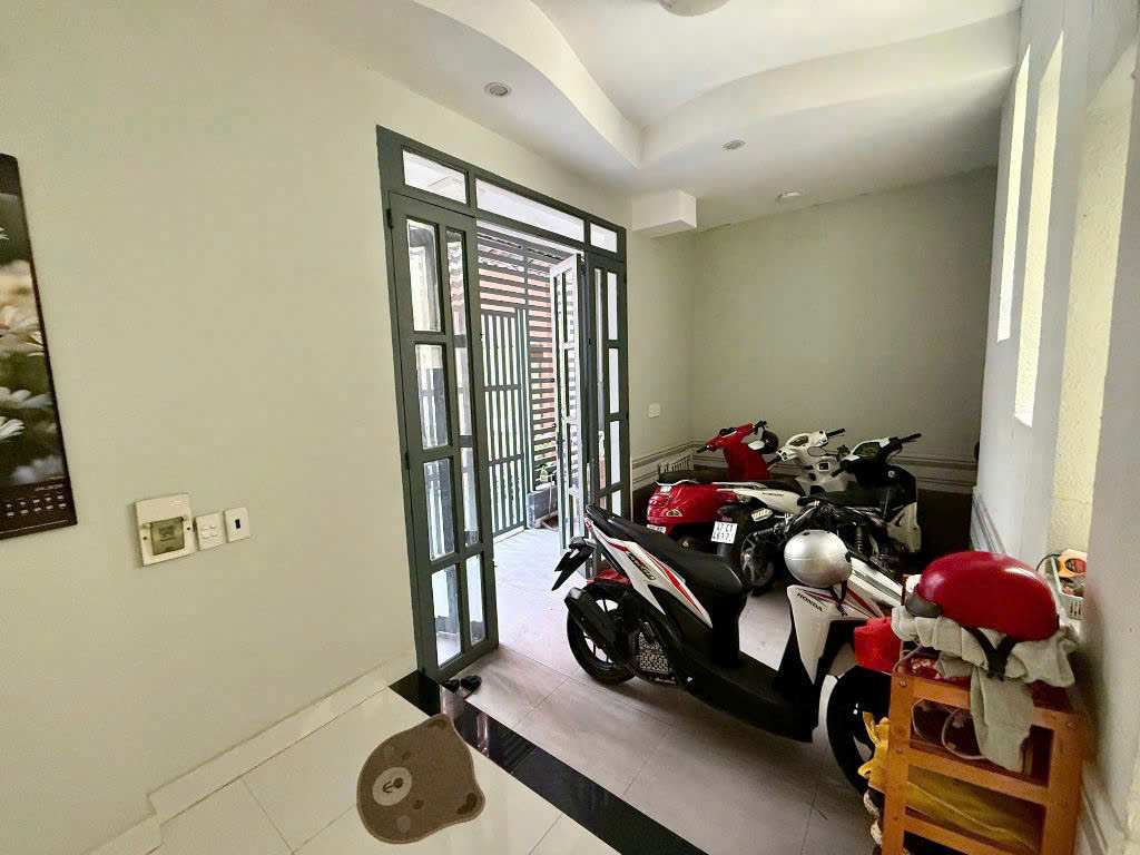 Hình ảnh của Nhà Đẹp – An Ninh – Giá Tốt – Chính Chủ