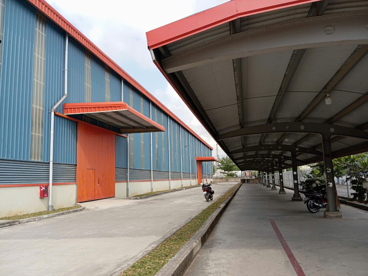 Hình ảnh của Khởi Đầu Thành Công Tại Cần Đước - Kho Xưởng Tiêu Chuẩn Biến Mọi Giấc Mơ Kinh Doanh Trở Thành Hiện Thực!