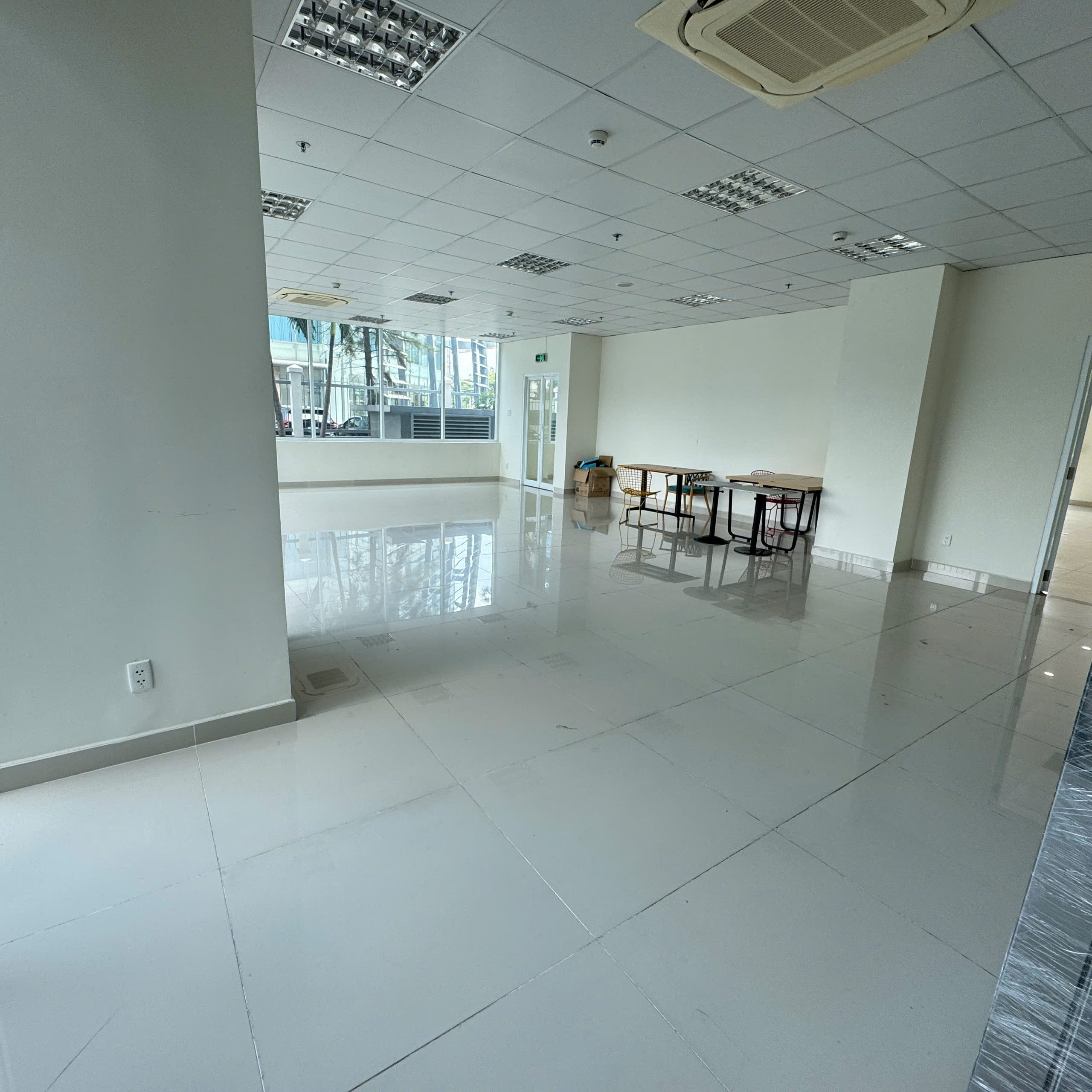 Hình ảnh của Văn Phòng Cho Thuê Đa Dạng Diện Tích Tại Nguyễn Văn Linh