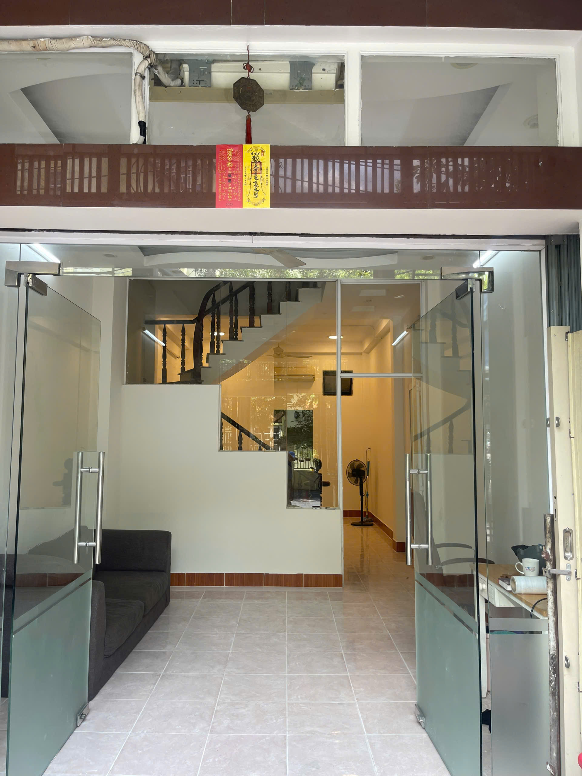 Hình ảnh của Cho Thuê Gấp Nhà Mặt Phố Số 4 Phan Huy Thực Chỉ 15 Triệu!