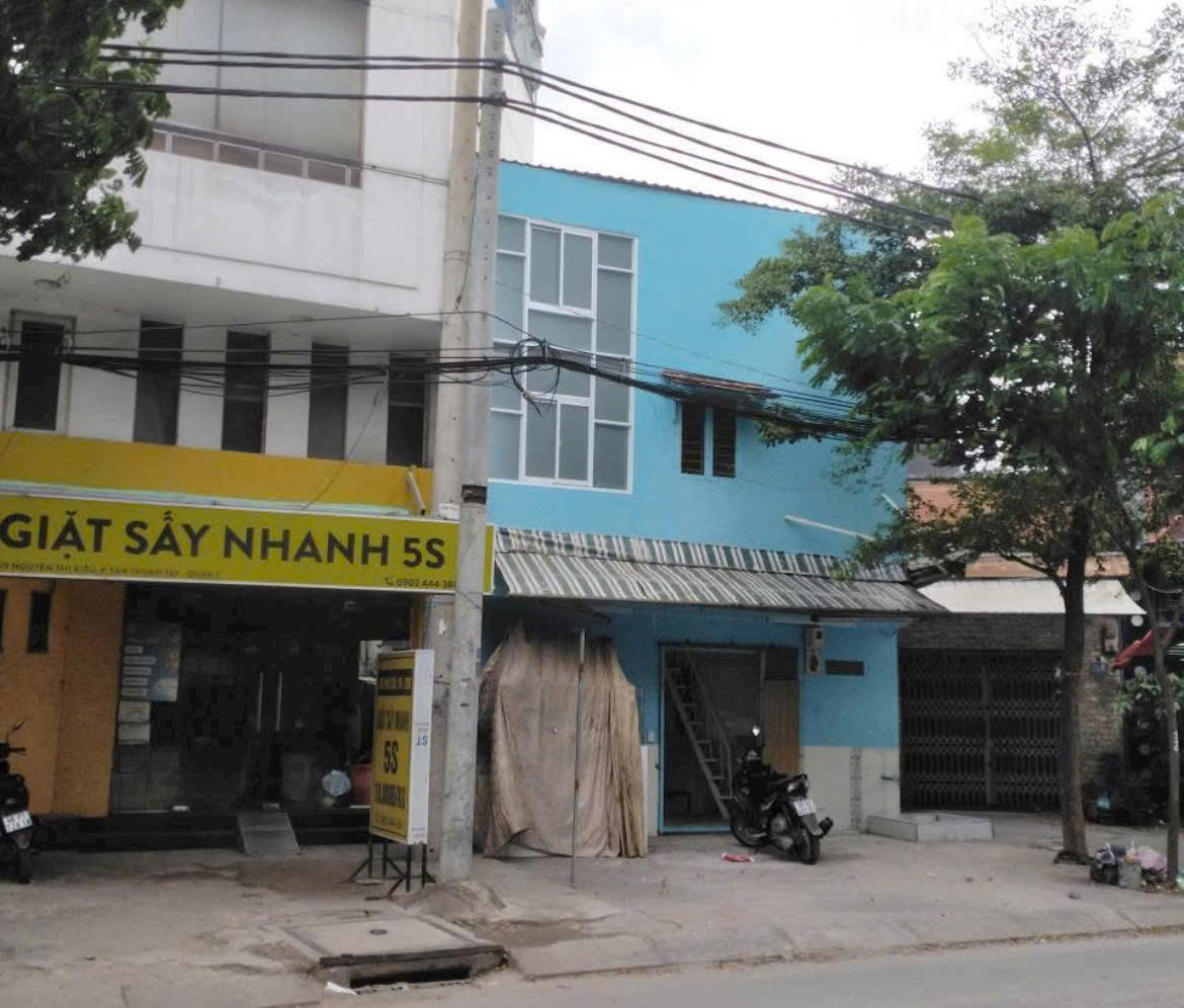 Hình ảnh của Mặt Tiền Kinh Doanh Tại Vòng Quay Nguyễn Thị Xiếu Ngay D9H Marketting