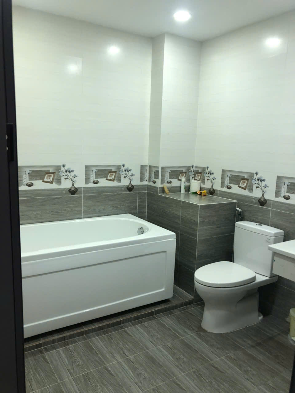 Hình ảnh của Nhà Nguyên Căn Full Nội Thất Tại Phạm Hữu Lầu Gần Phú Mỹ Hưng