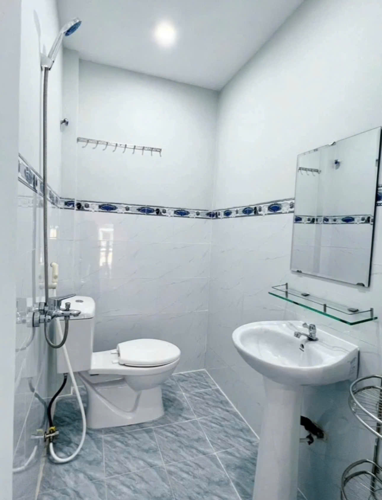 Hình ảnh của Dãy Trọ Mỹ Phước 3 , Ngay Vị Trí Đẹp, Thu Nhập Đều Đặn, Sổ Hồng Riêng, Pháp Lý Rõ Ràng. Giá Chỉ 1 Tỷ 390. Chủ Cần Tiền Nên Bán. ☎️ 0879.819.662 Văn Lực