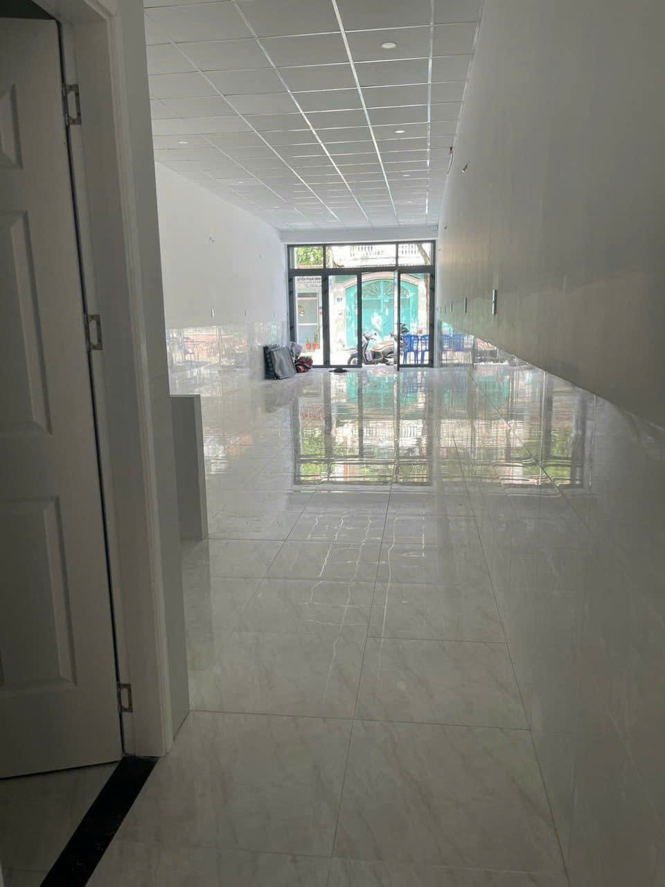 Hình ảnh của Nhà Cấp 4 Mặt Tiền Đường Kinh Doanh Ngay Chợ