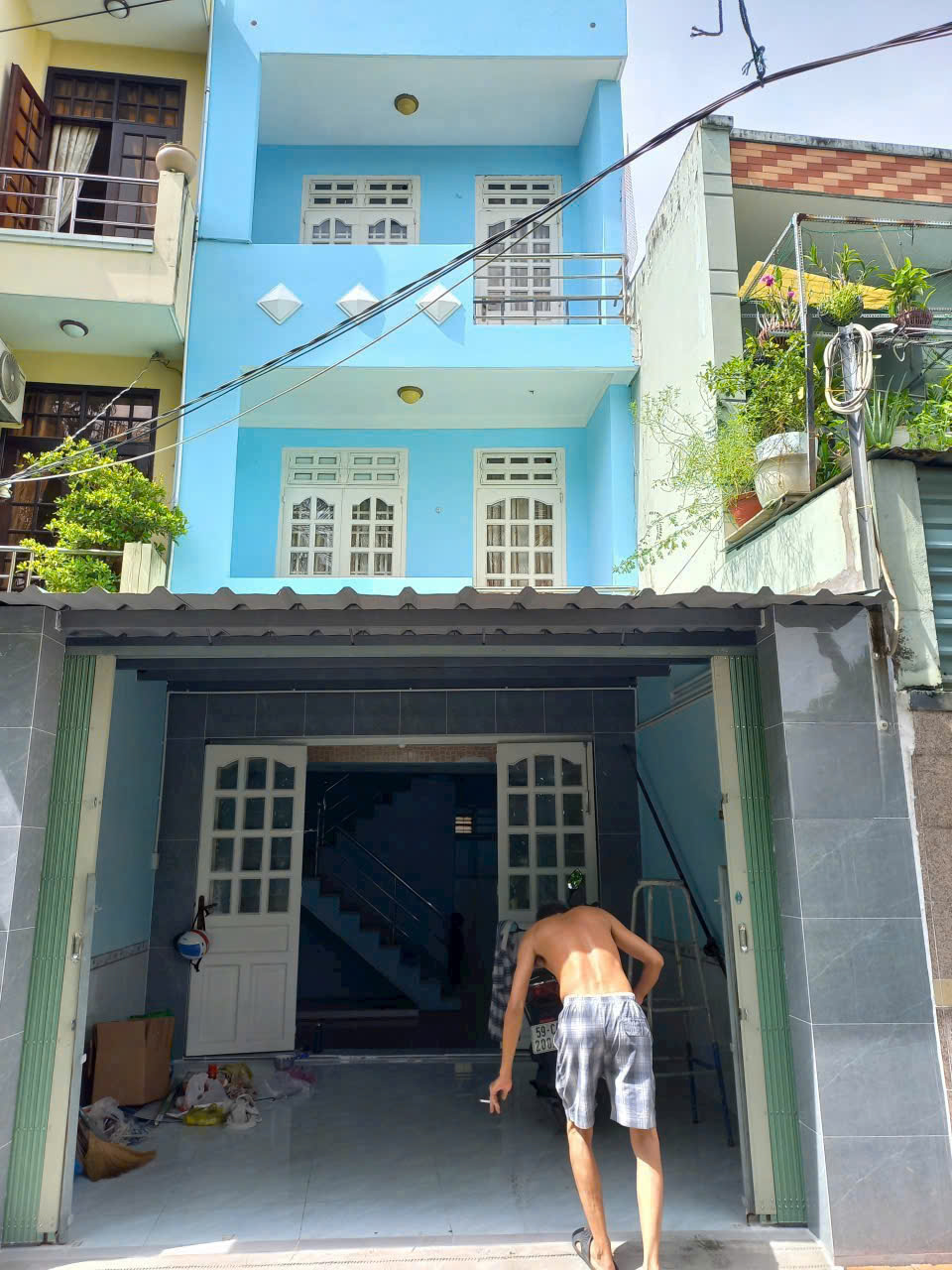 Hình ảnh của Nhà 2 Lầu Hẻm Xe Hơi Đường Nguyễn Văn Linh Gần Kcx