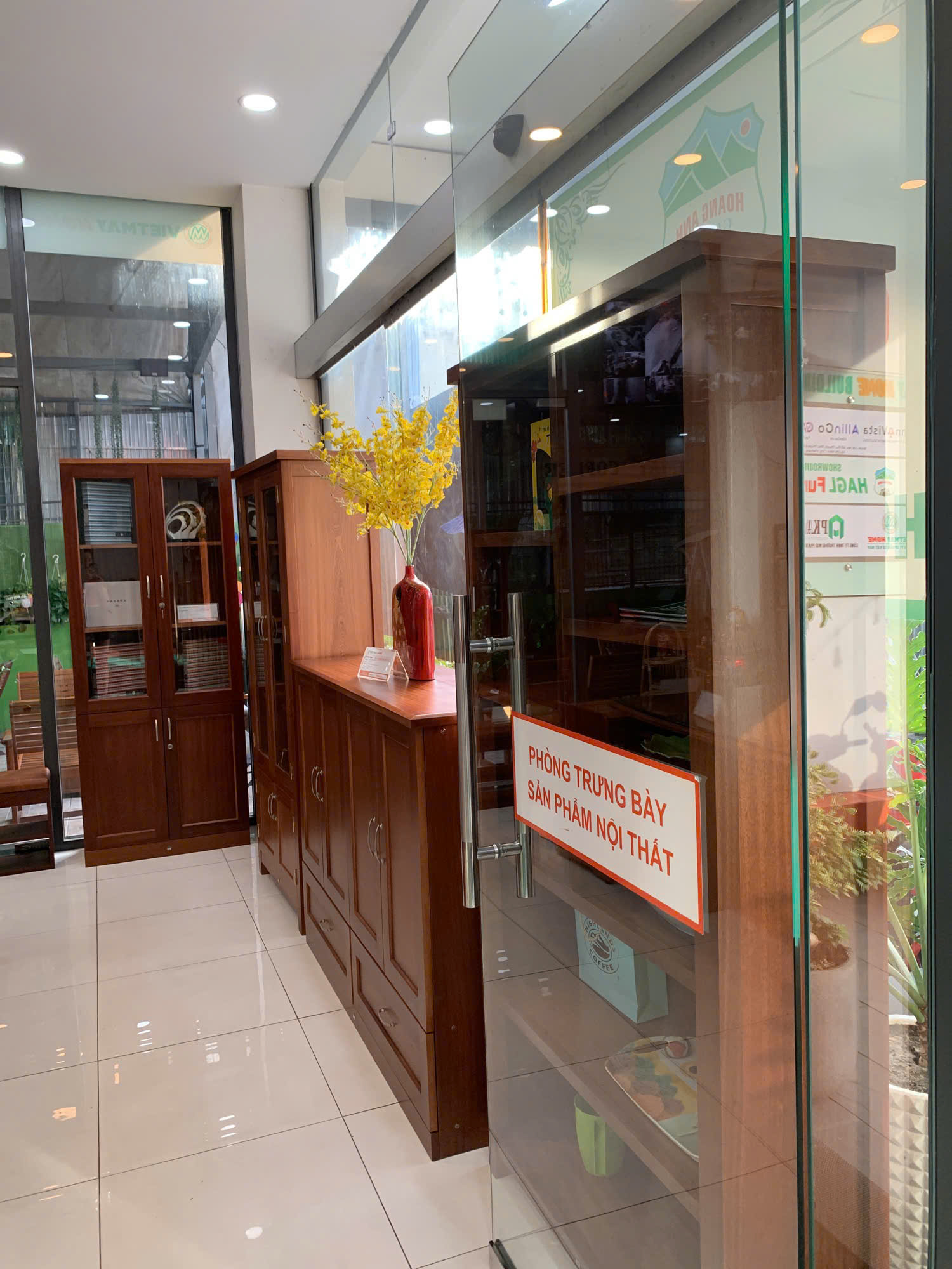 Hình ảnh của Mặt Bằng Văn Phòng Đầy Đủ Tiện Nghi  Phú Thuận Giá Chỉ 15Tr/Tháng