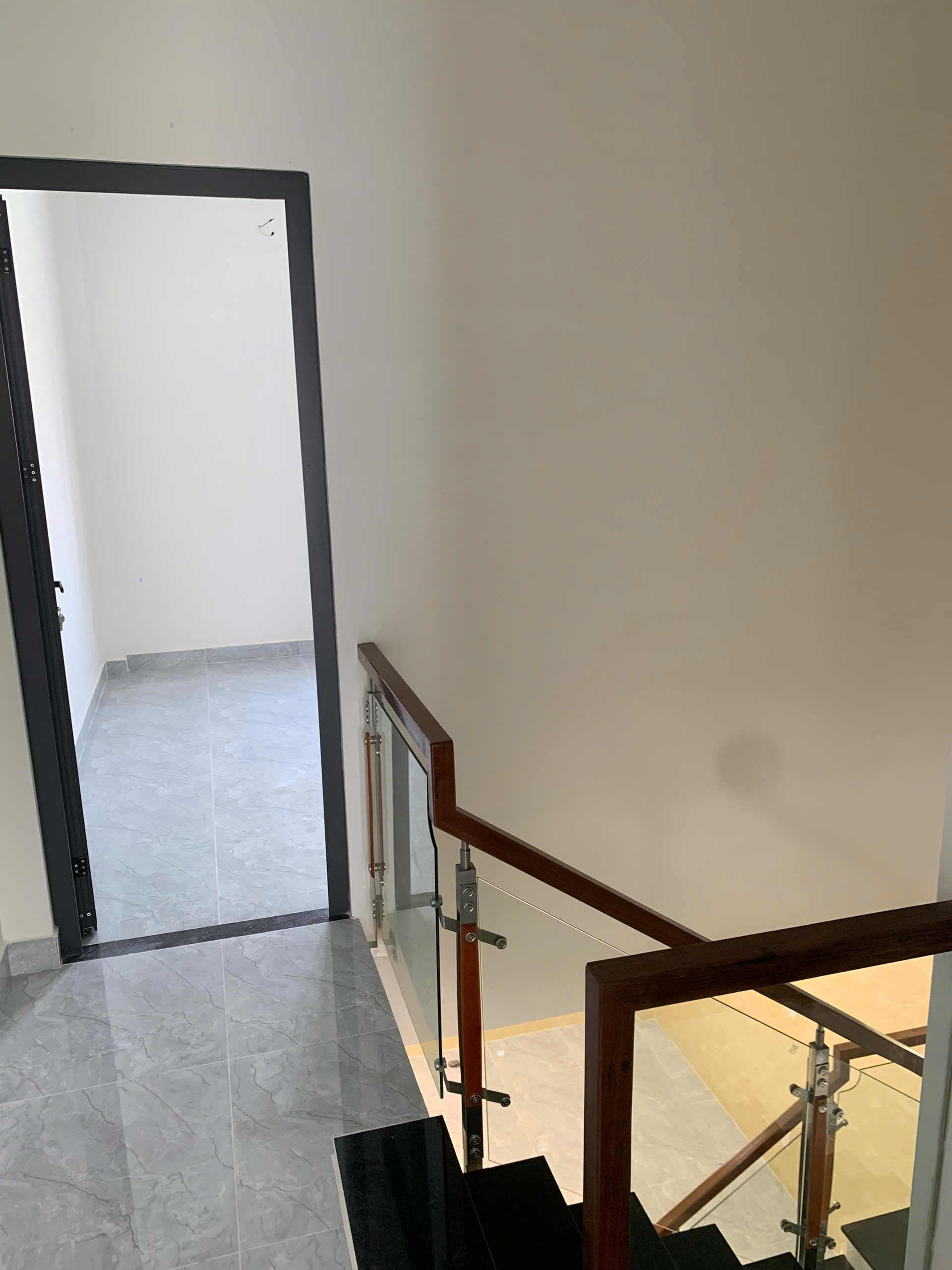 Hình ảnh của Bán Nhà Mới Xây Hẻm Xe Hơi 98 Bùi Văn Ba, Quận 7 - Giá 2.95 Tỷ