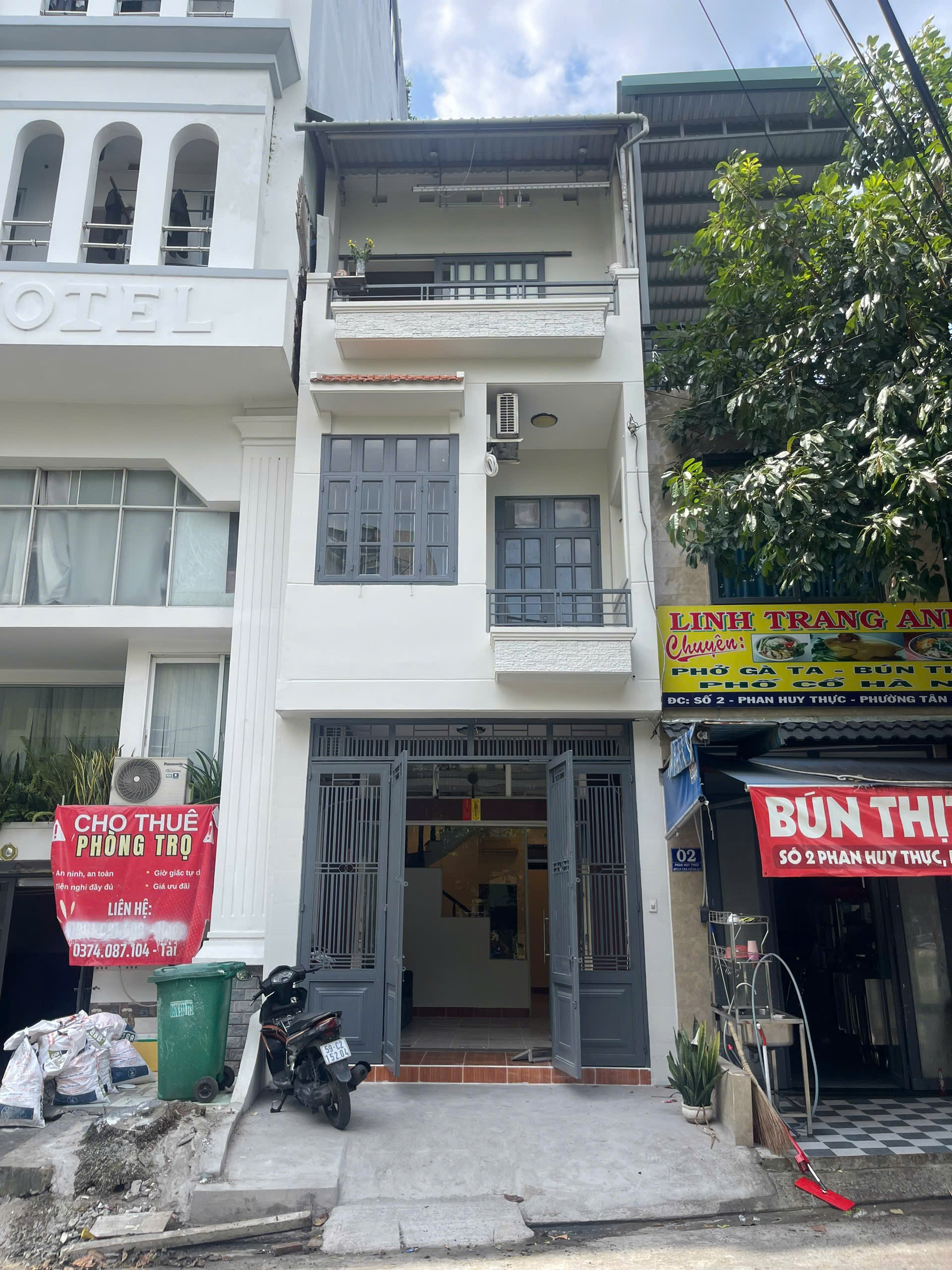 Hình ảnh của Cho Thuê Gấp Nhà Mặt Phố Số 4 Phan Huy Thực Chỉ 15 Triệu!
