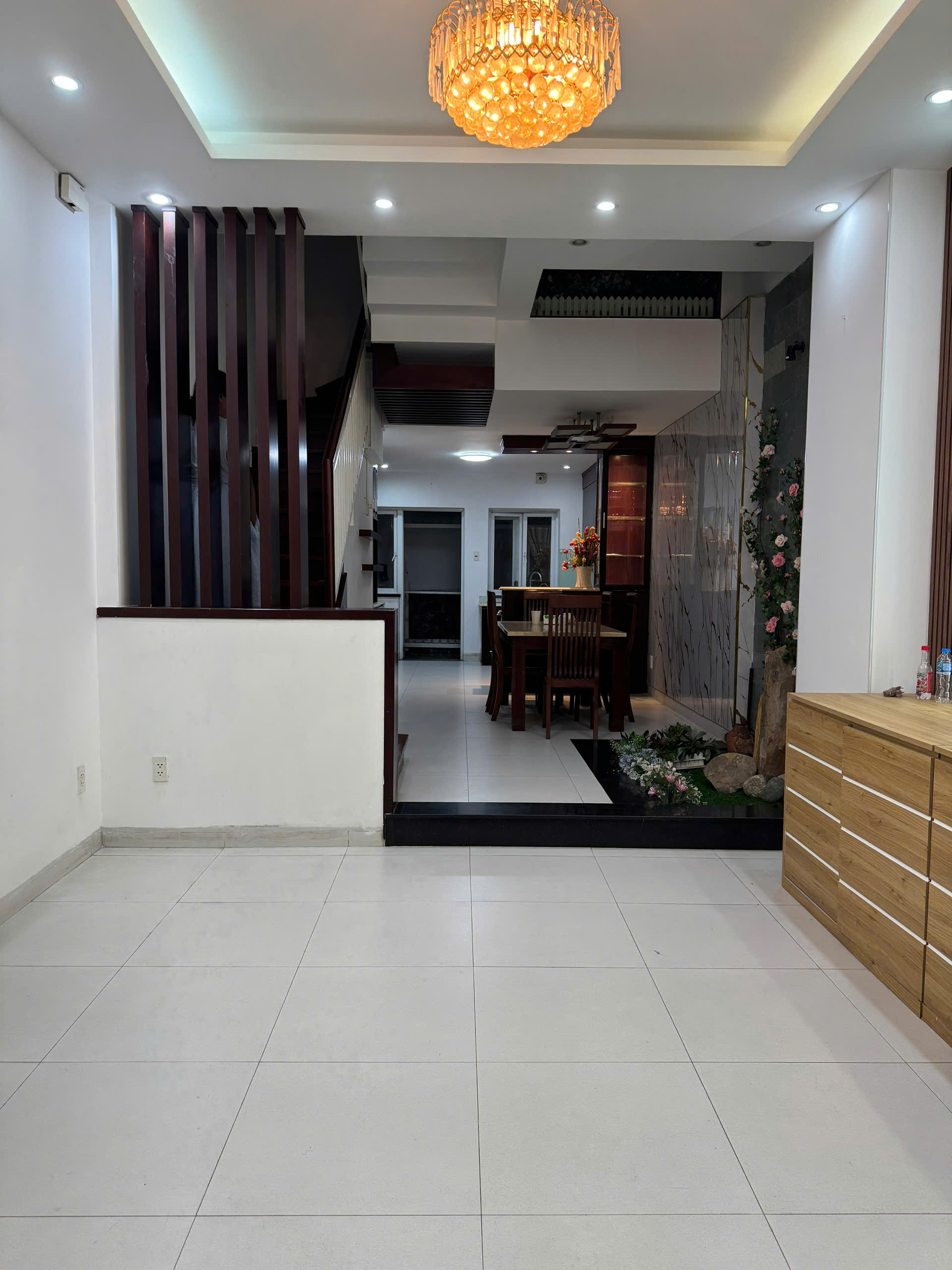 Hình ảnh của Nhà 3 Lầu Cho Thuê Lâu Dài Tại Kdc Nam Long Phú Thuận.
