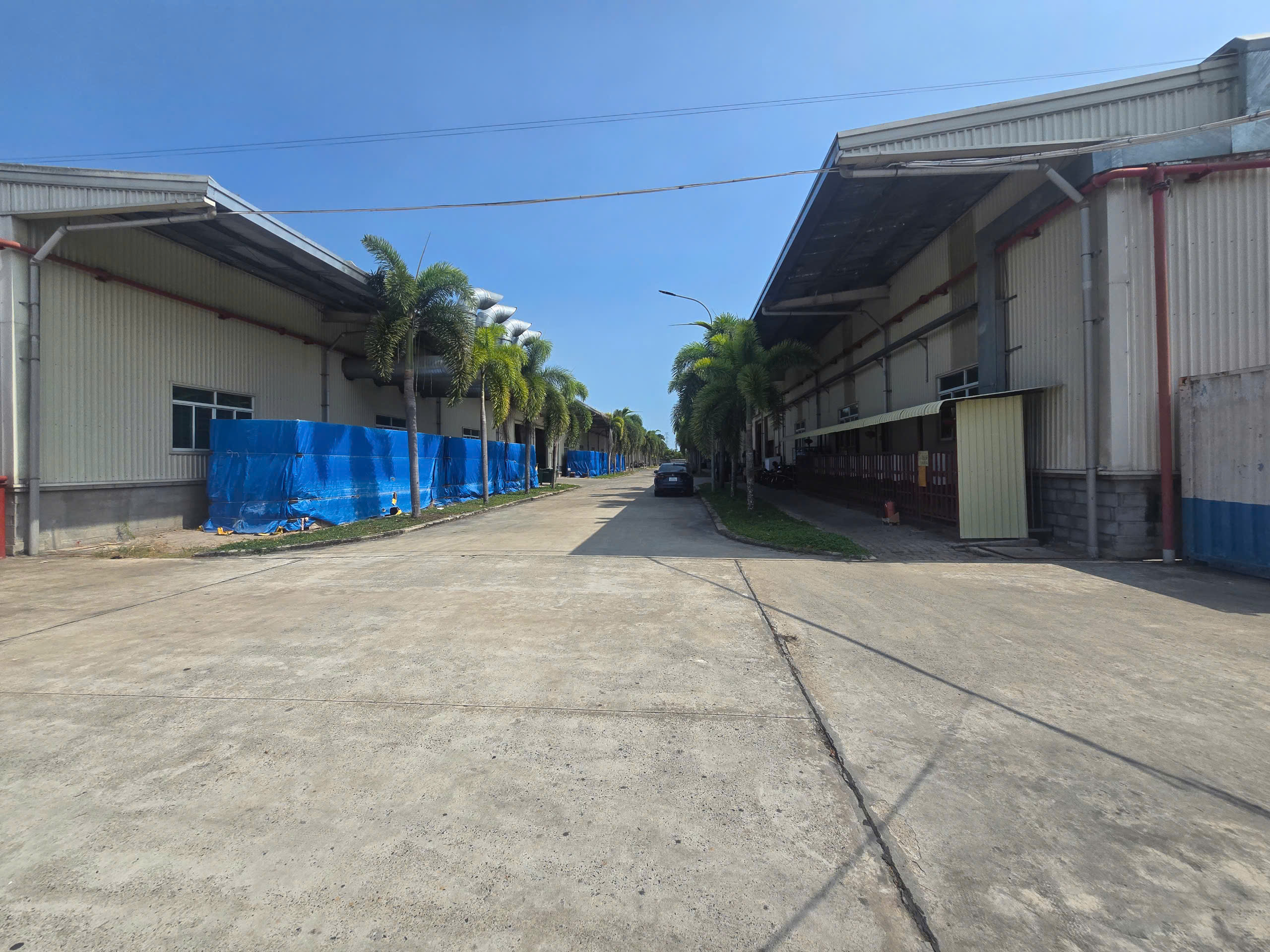 Hình ảnh của Bán Xưởng 5.100M² Đang Hoạt Động Ngành Nội Thất – Kcn Hòa Bình, Thủ Thừa, Long An Tiếp Quản Vận Hành Ngay – Linh Hoạt Giao Dịch – Vị Trí Khu Công Nghiệp Trọng Điểm