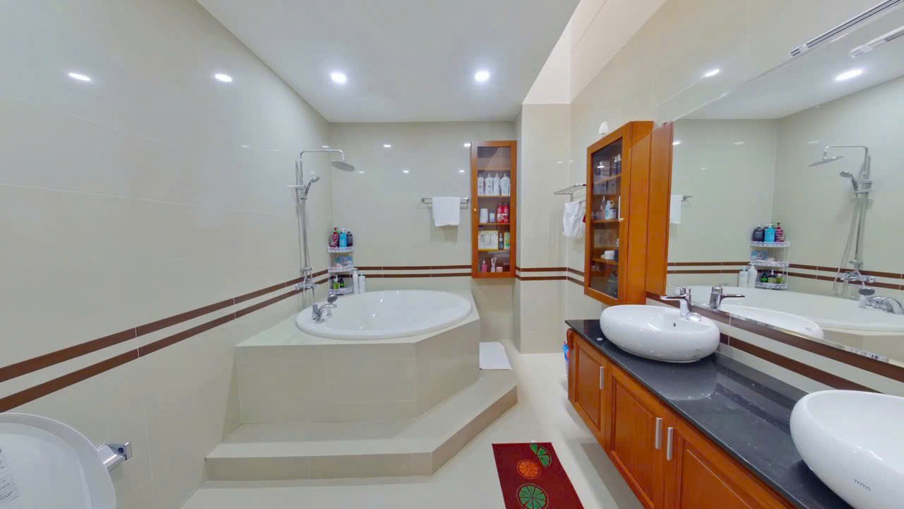 Hình ảnh của Biệt Thự Phố Sang Trọng 5 Phòng Ngủ  Nằm Ngay Kdc Phạm Hữu Lầu Chỉ 35Tr/Tháng