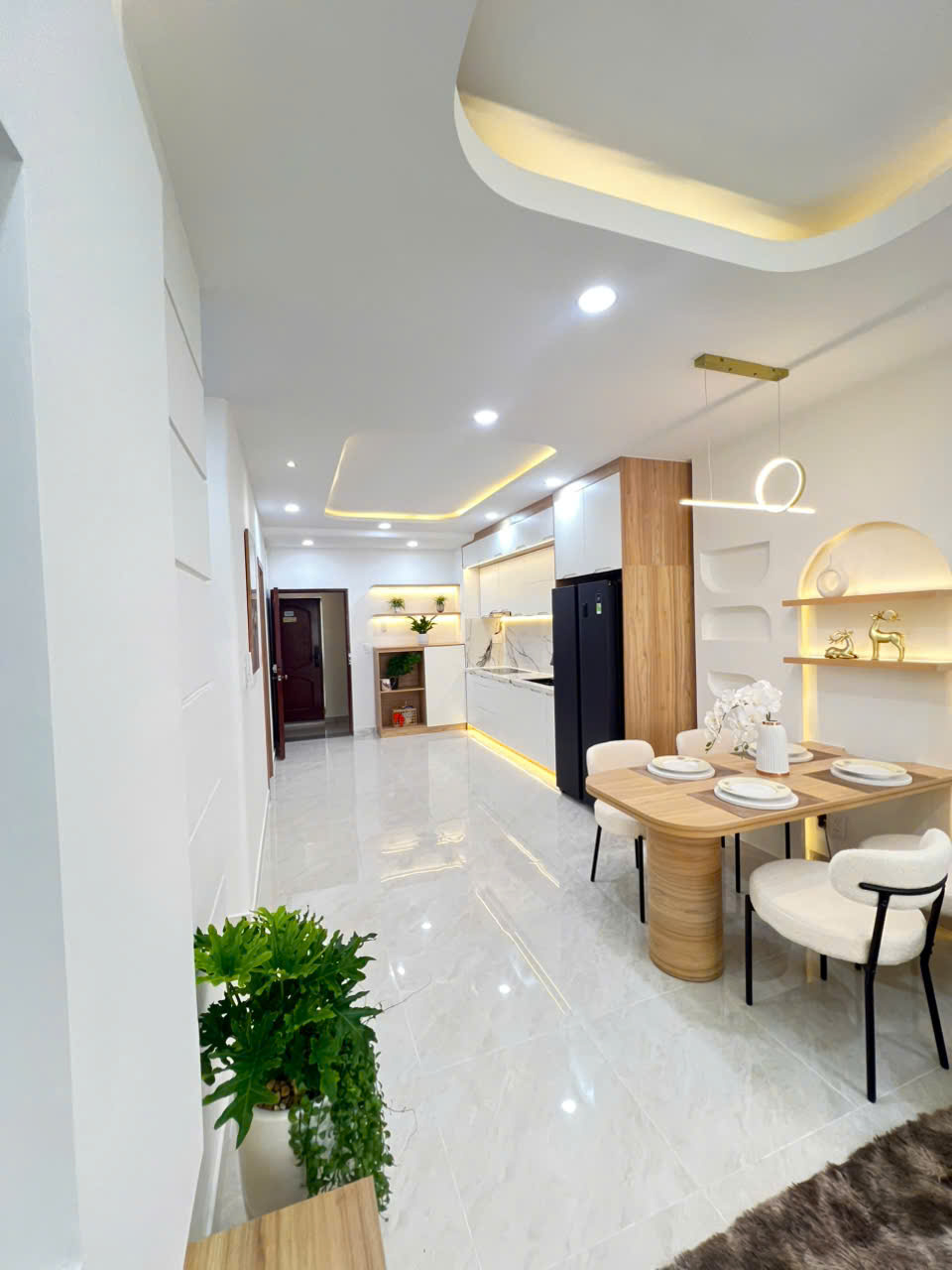 Hình ảnh của Sky Garden 2 – Căn Hộ 2Pn Full Nội Thất Mới 100%, Vị Trí Vàng Phạm Văn Nghị – Giá Chỉ 4.95 Tỷ