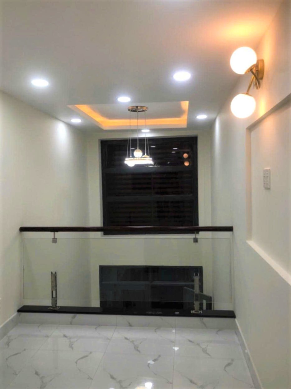 Hình ảnh của Nhà Mặt Tiền Đường Số 9 Tân Kiểng – 1 Trệt 2 Lầu, Sân Thượng 6,9 Tỷ Có Thương Lượng