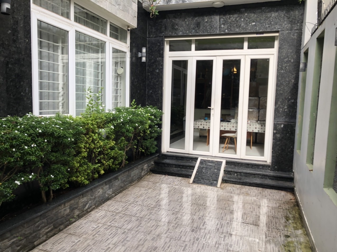 Hình ảnh của Biệt Thự Cho Thuê Nhanh Có Nội Thất Sau Lưng Điện Máy Xanh