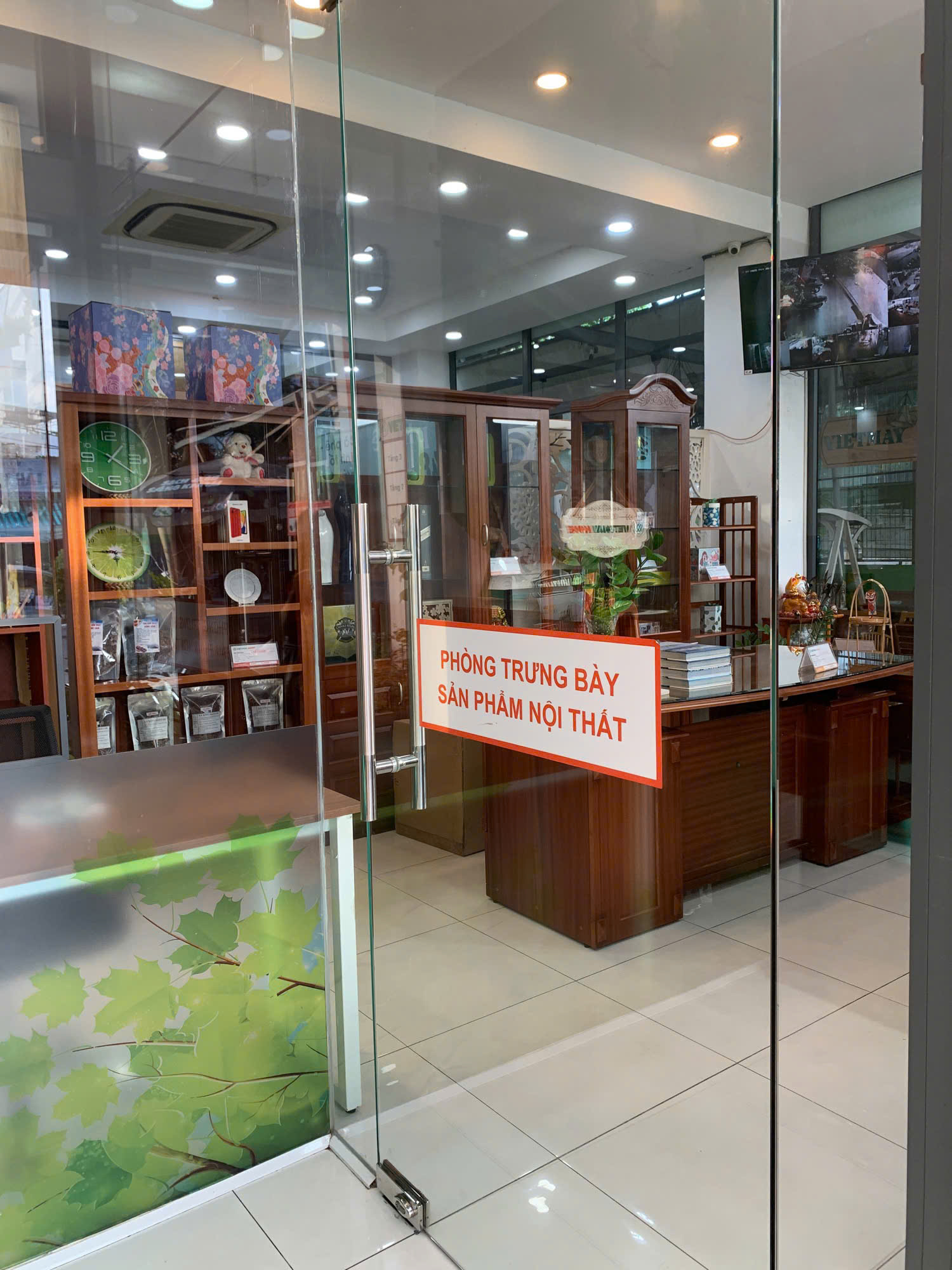 Hình ảnh của Mặt Bằng Văn Phòng Đầy Đủ Tiện Nghi  Phú Thuận Giá Chỉ 15Tr/Tháng