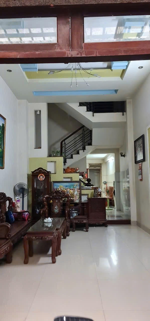 Hình ảnh của Mặt Tiền Đường Phú Thuận Cần Cho Thuê Gấp