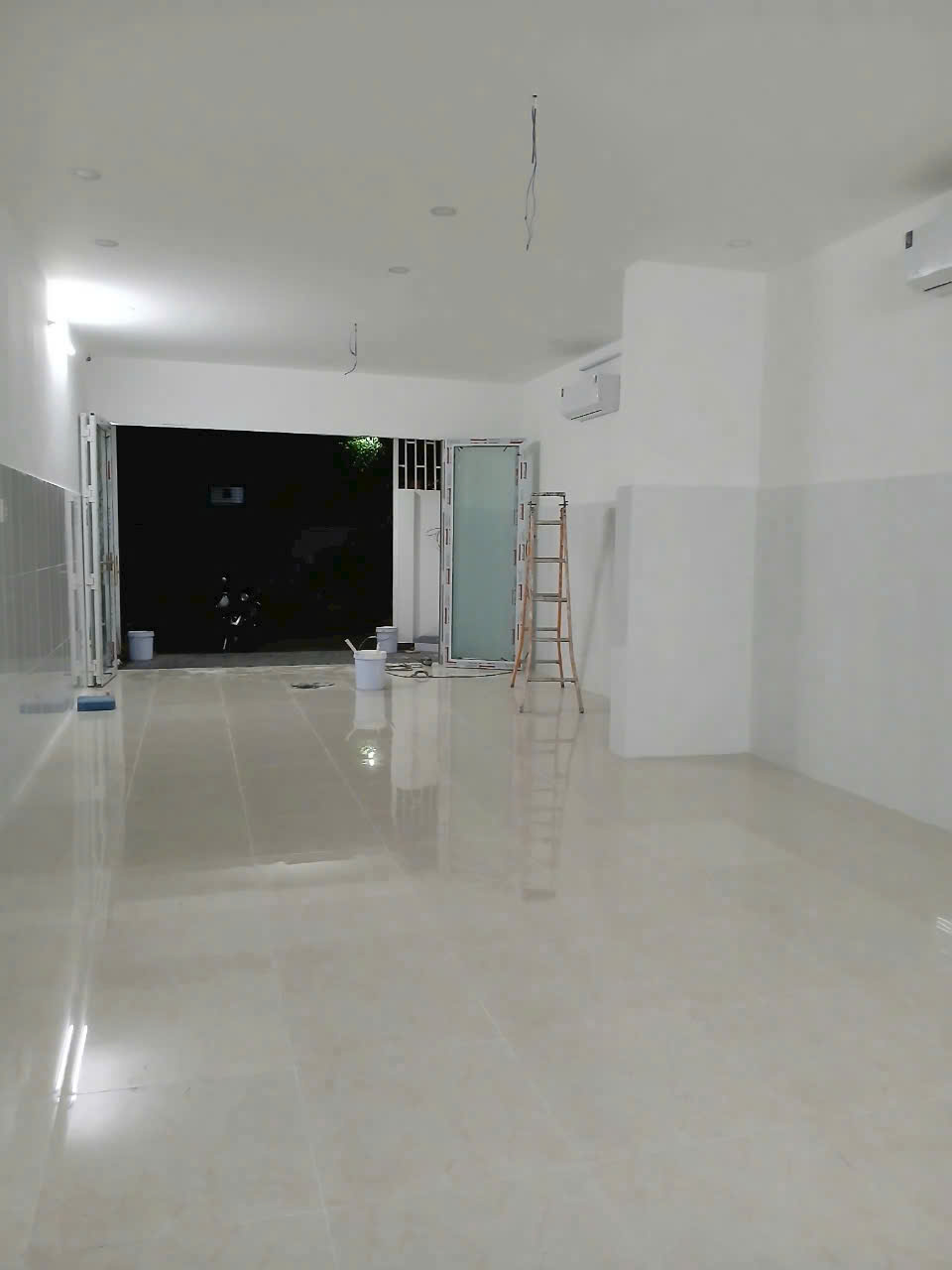 Hình ảnh của Nguyên Căn Cấp 4 Làm Văn Phòng, Công Ty, Kho Tại Vạn Phát Hưng.