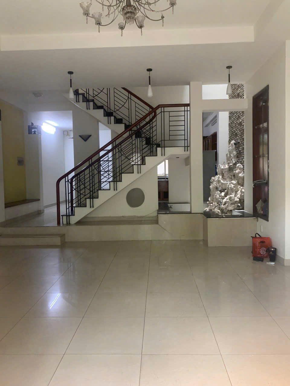 Hình ảnh của Nguyên Căn Cho Thuê Làm Văn Phòng, Công Ty Tại Kdc Tân Quy Đông.